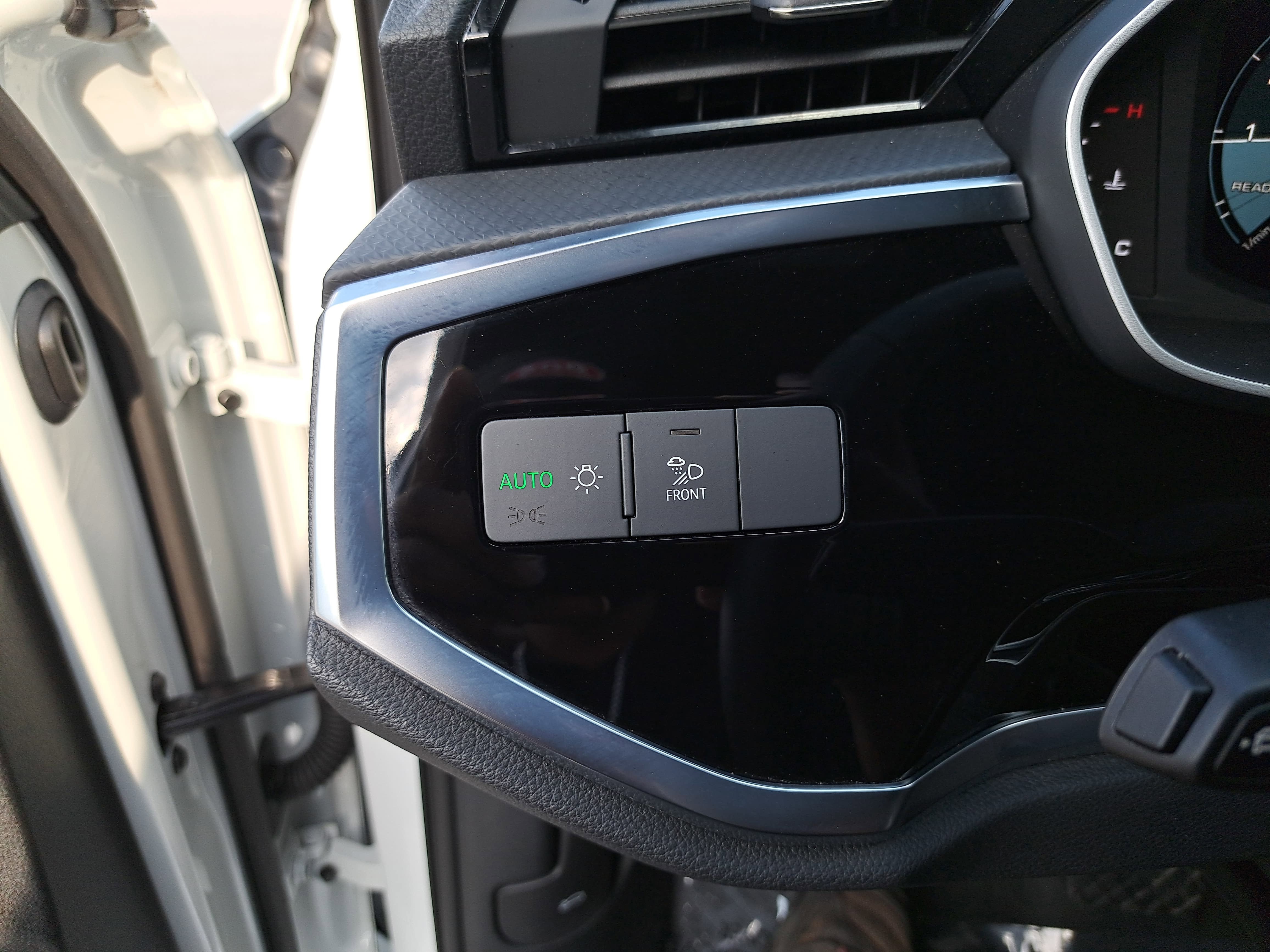 2024 Audi Q3 S line Premium Plus