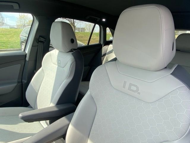 2022 Volkswagen ID.4 Pro S