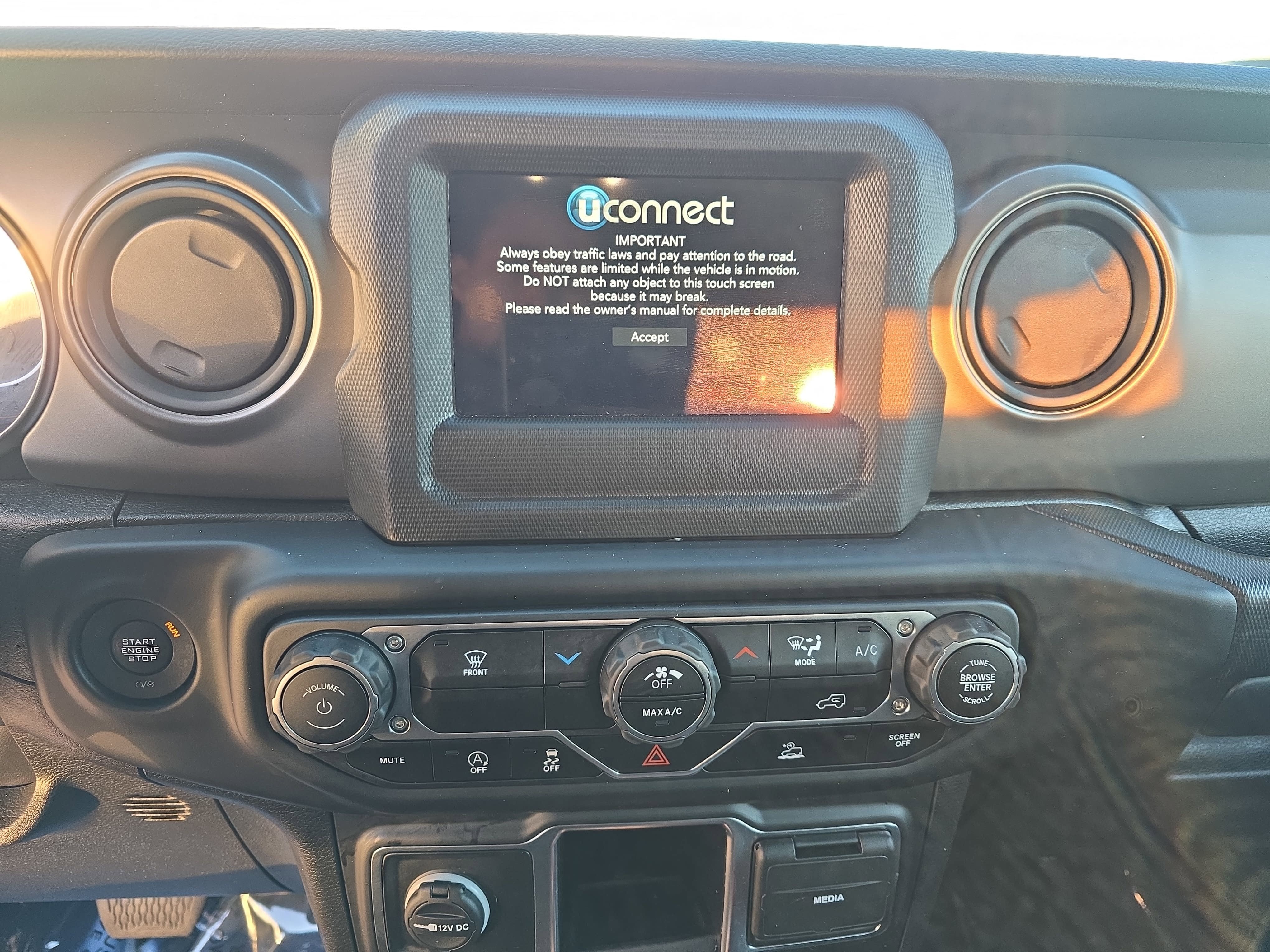 2023 Jeep Wrangler Willys Sport