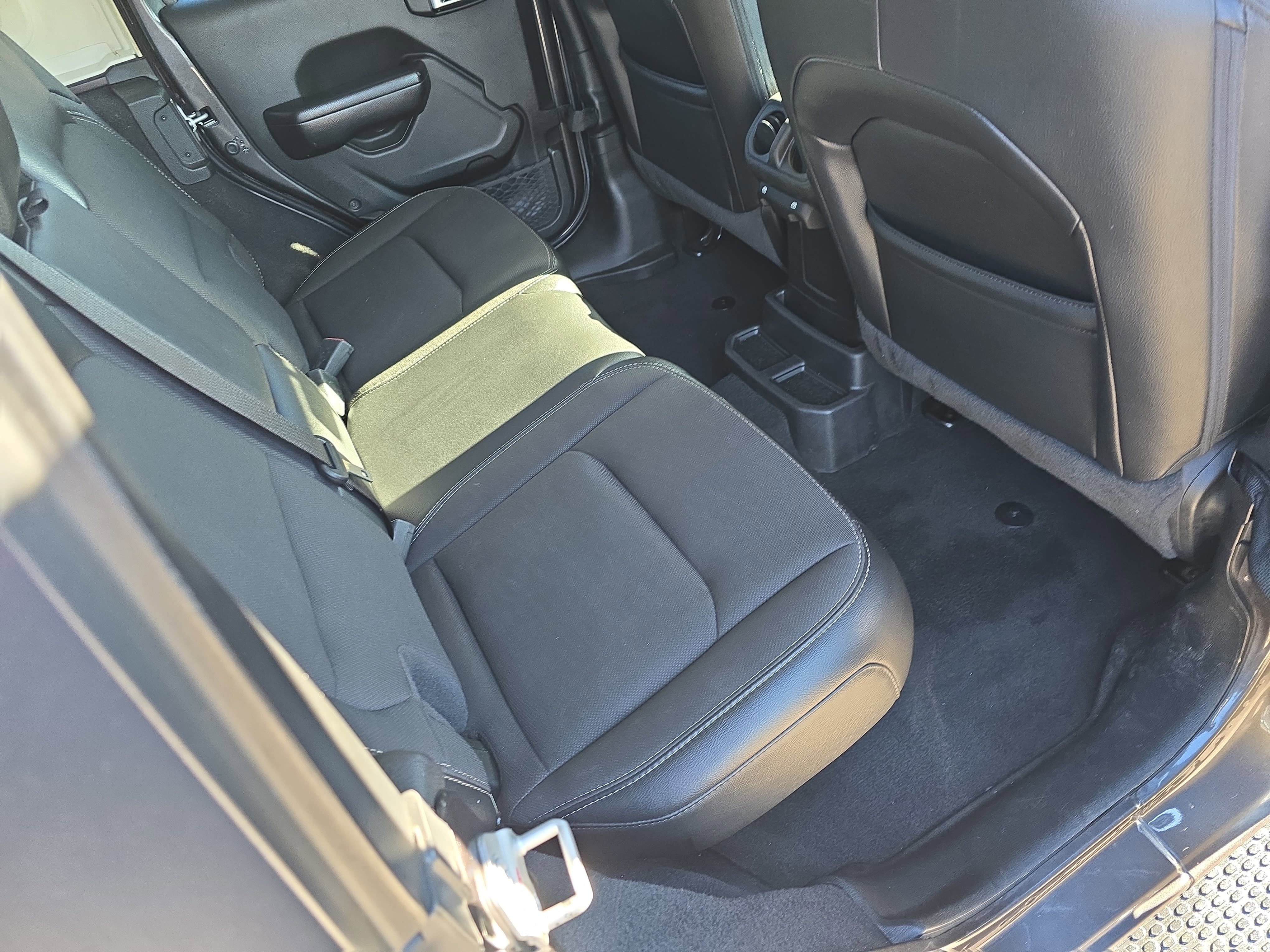 2020 Jeep Wrangler Unlimited Freedom