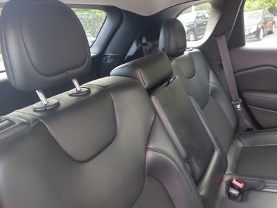 2020 Jeep Cherokee Altitude