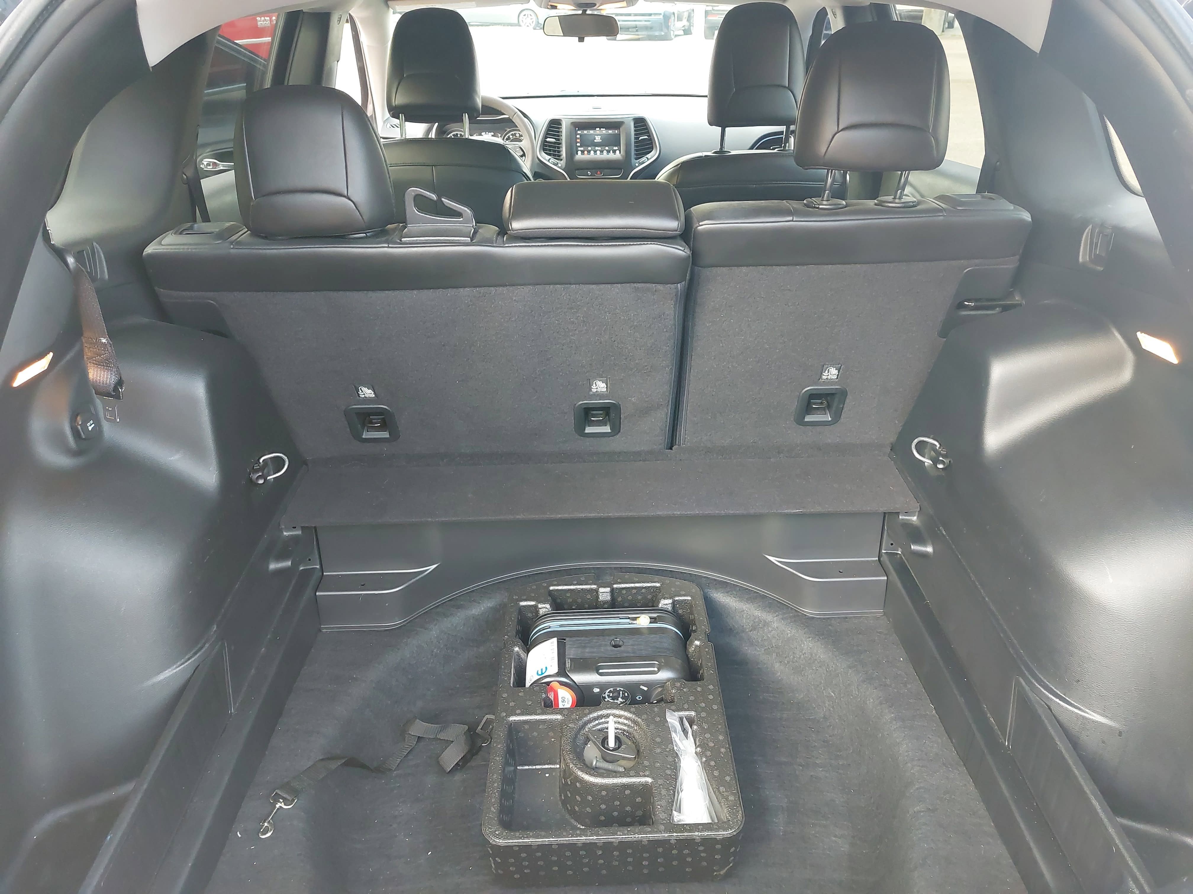 2020 Jeep Cherokee Altitude