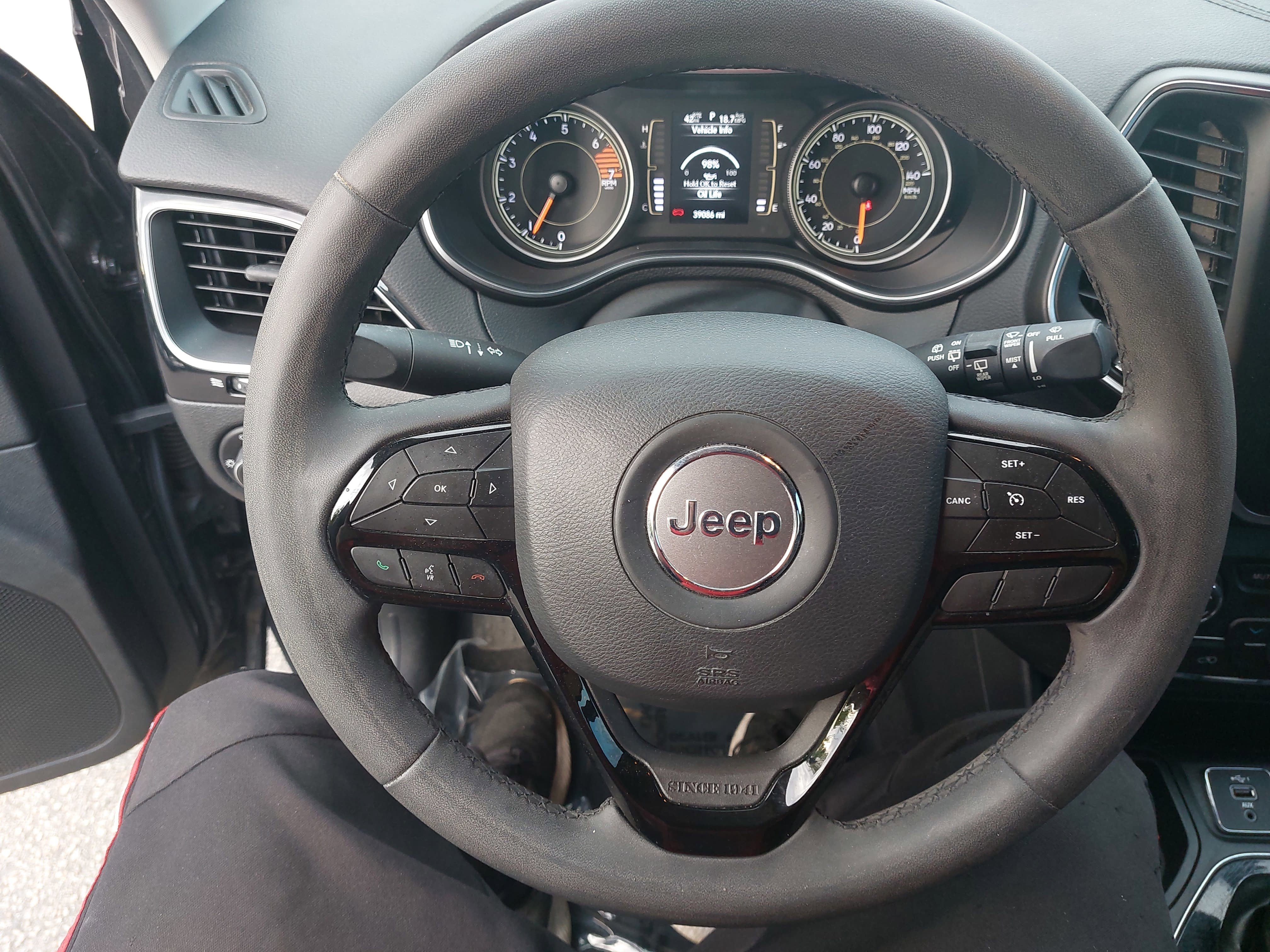 2020 Jeep Cherokee Altitude