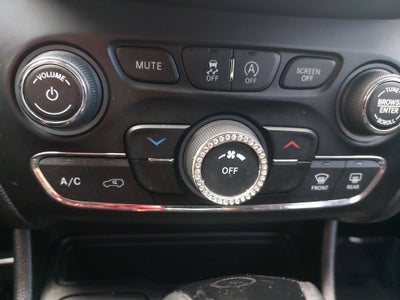 2020 Jeep Cherokee Altitude