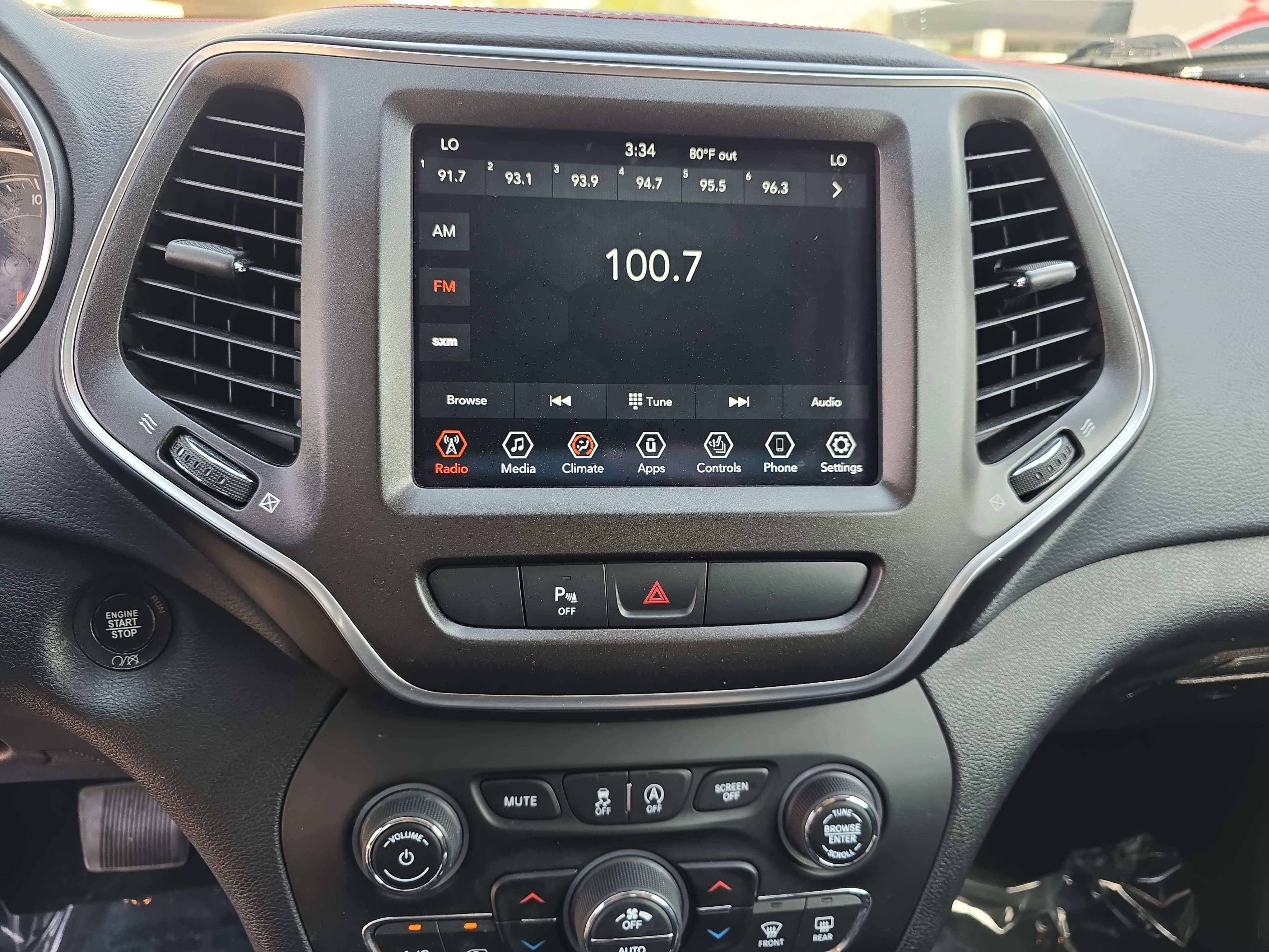 2020 Jeep Cherokee Trailhawk