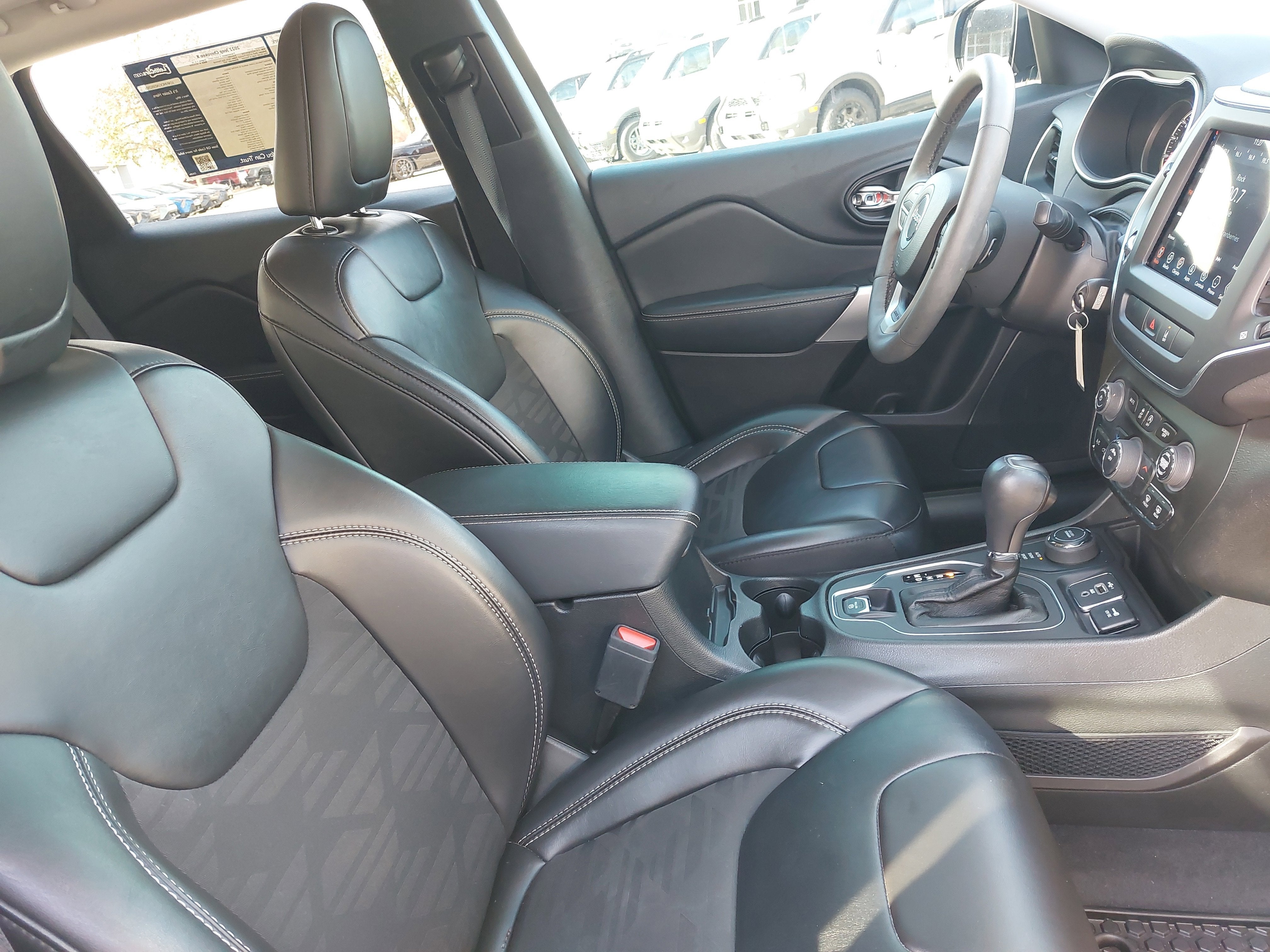 2022 Jeep Cherokee X