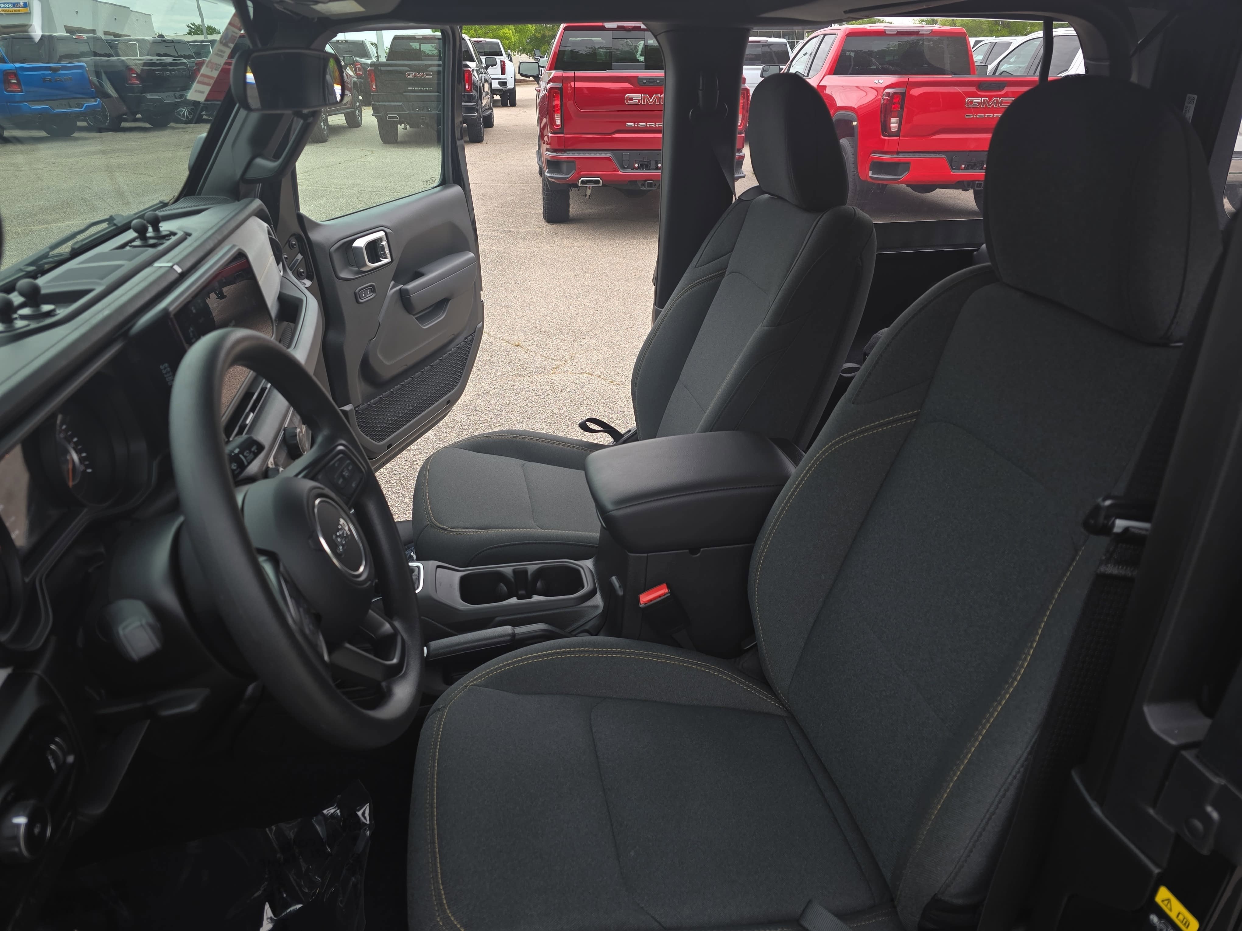 2025 Jeep Wrangler Sport