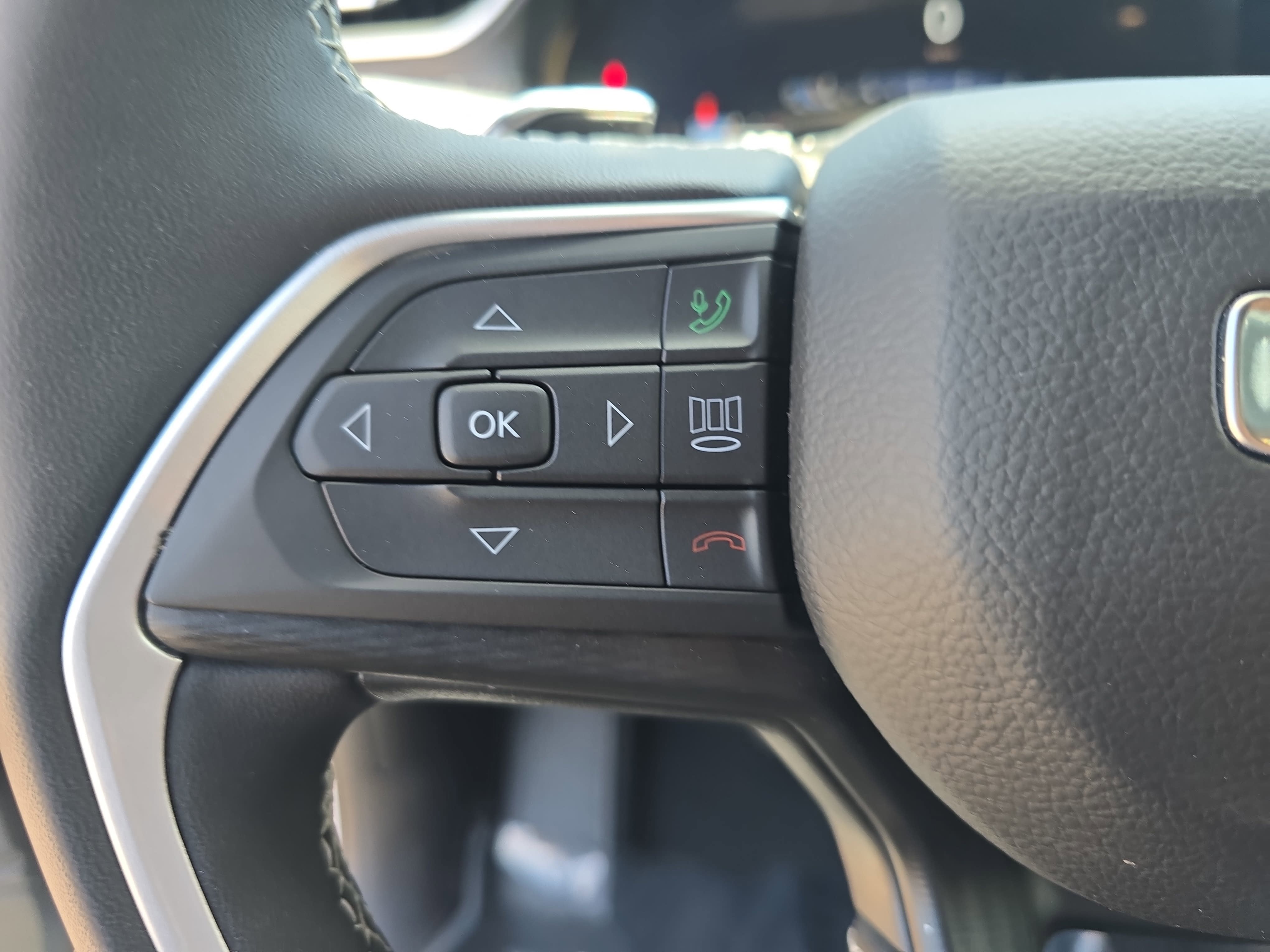 2024 Jeep Grand Cherokee Altitude