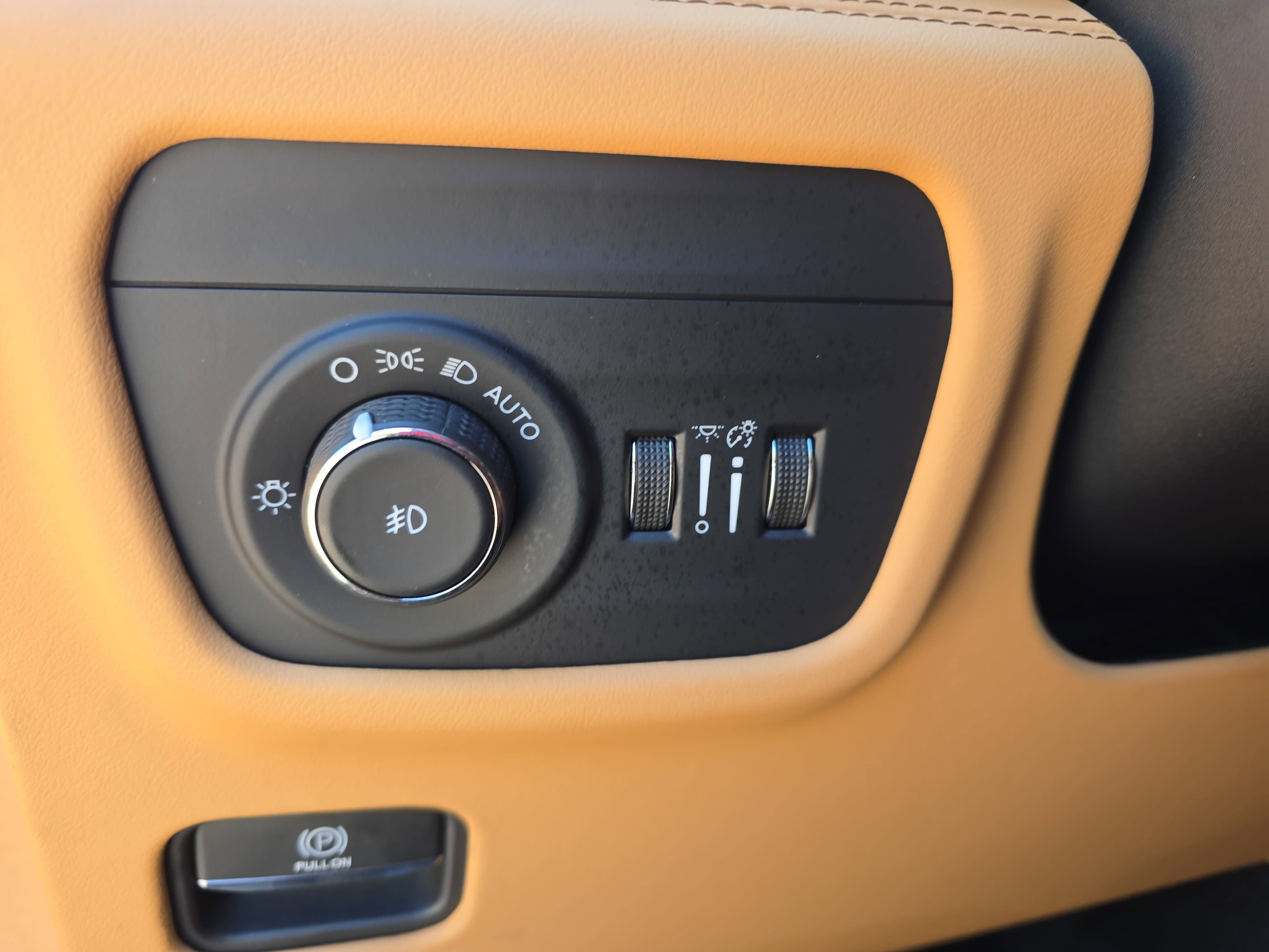 2023 Jeep Grand Cherokee Summit Reserve
