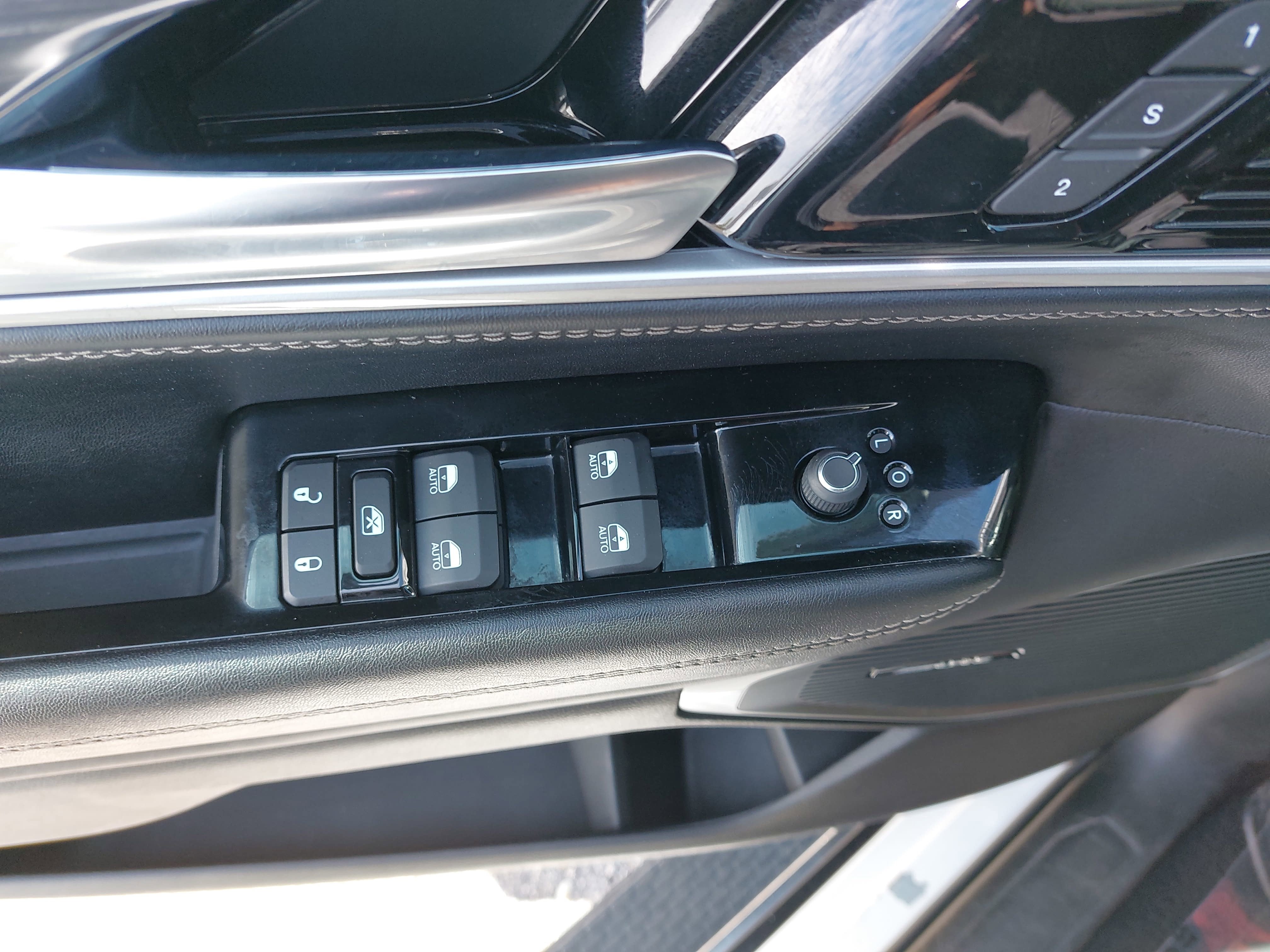 2023 Jeep Wagoneer L Series II