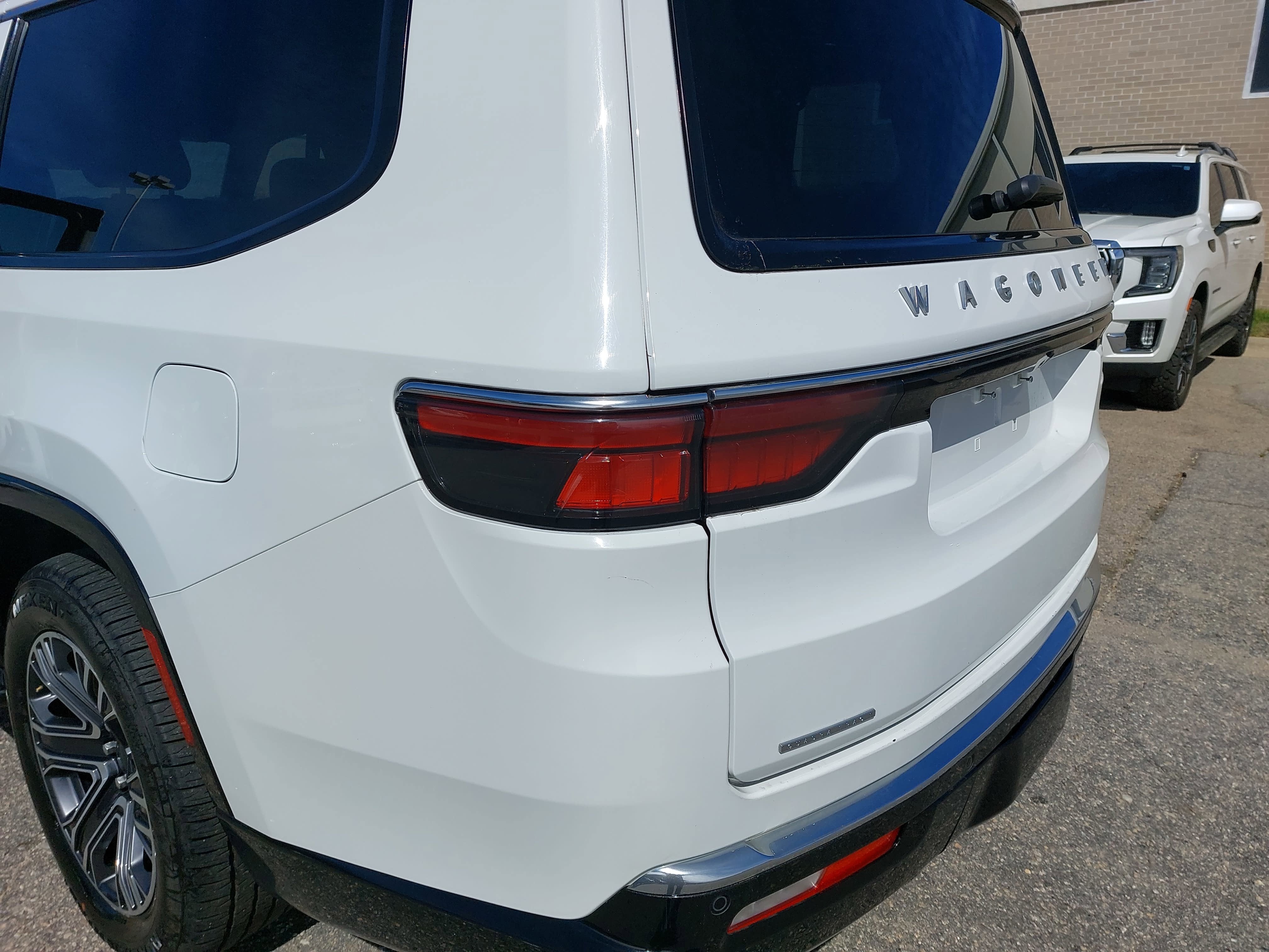 2023 Jeep Wagoneer L Series II