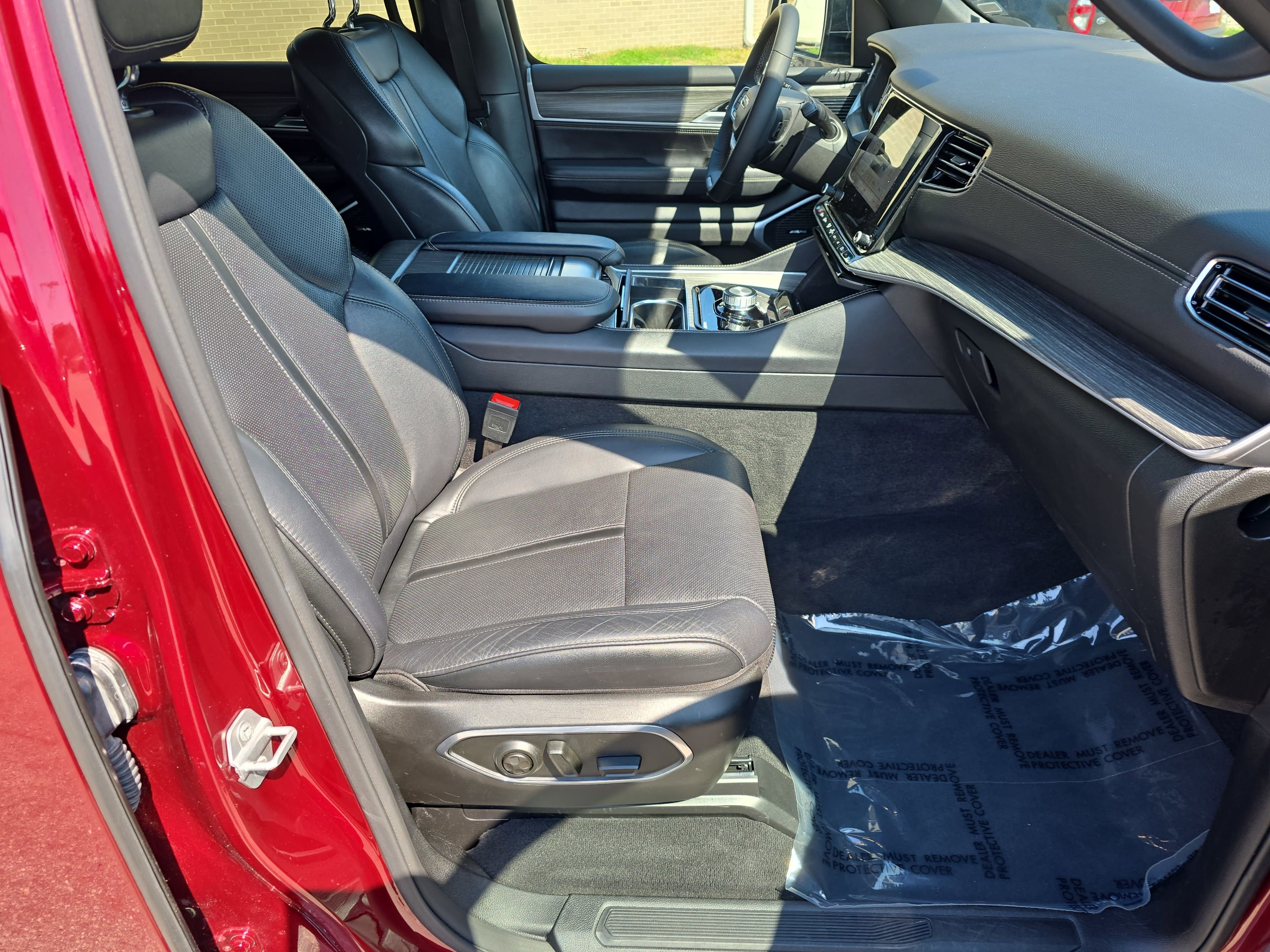 2024 Jeep Wagoneer Series II