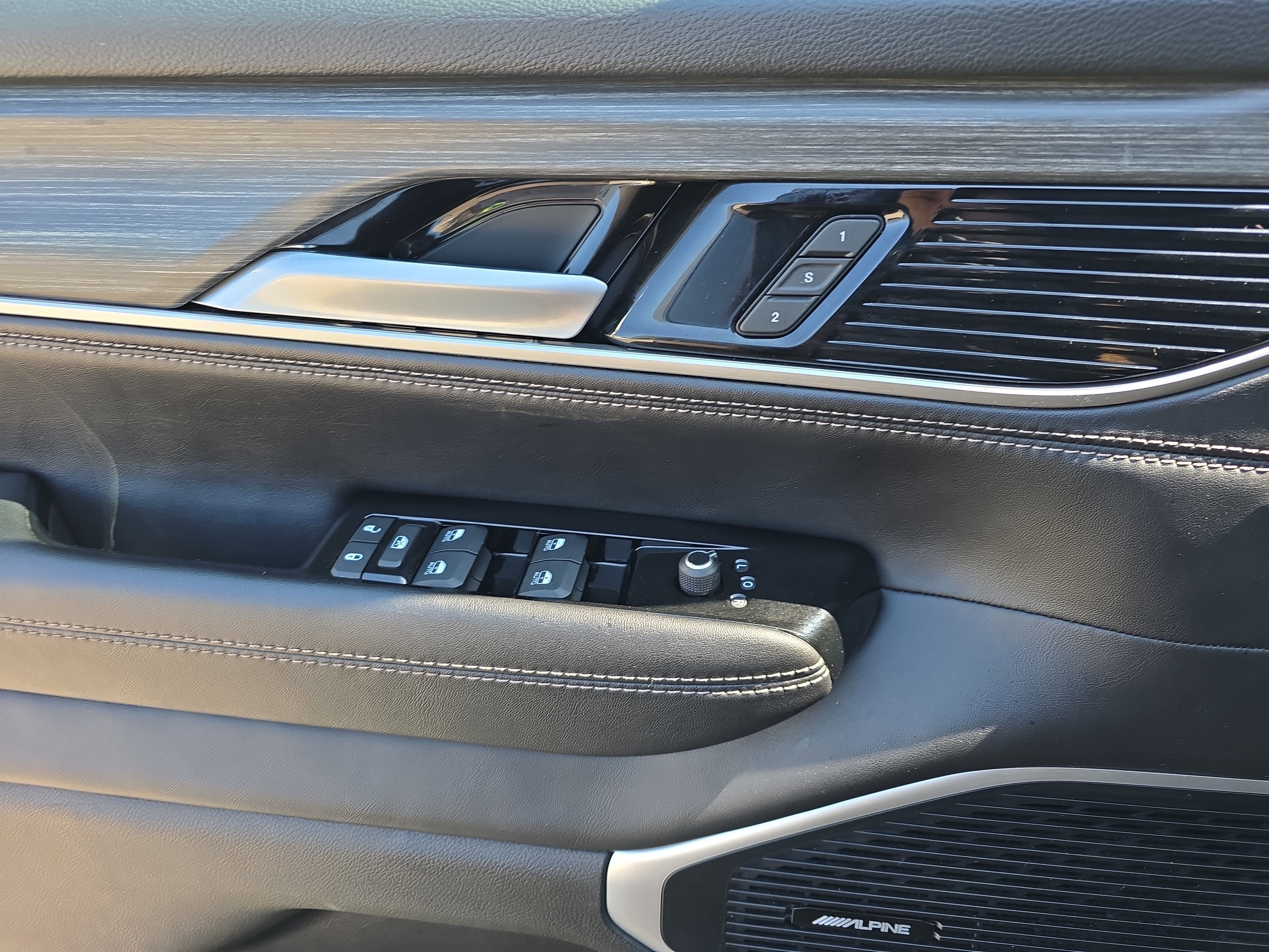 2024 Jeep Wagoneer Series II