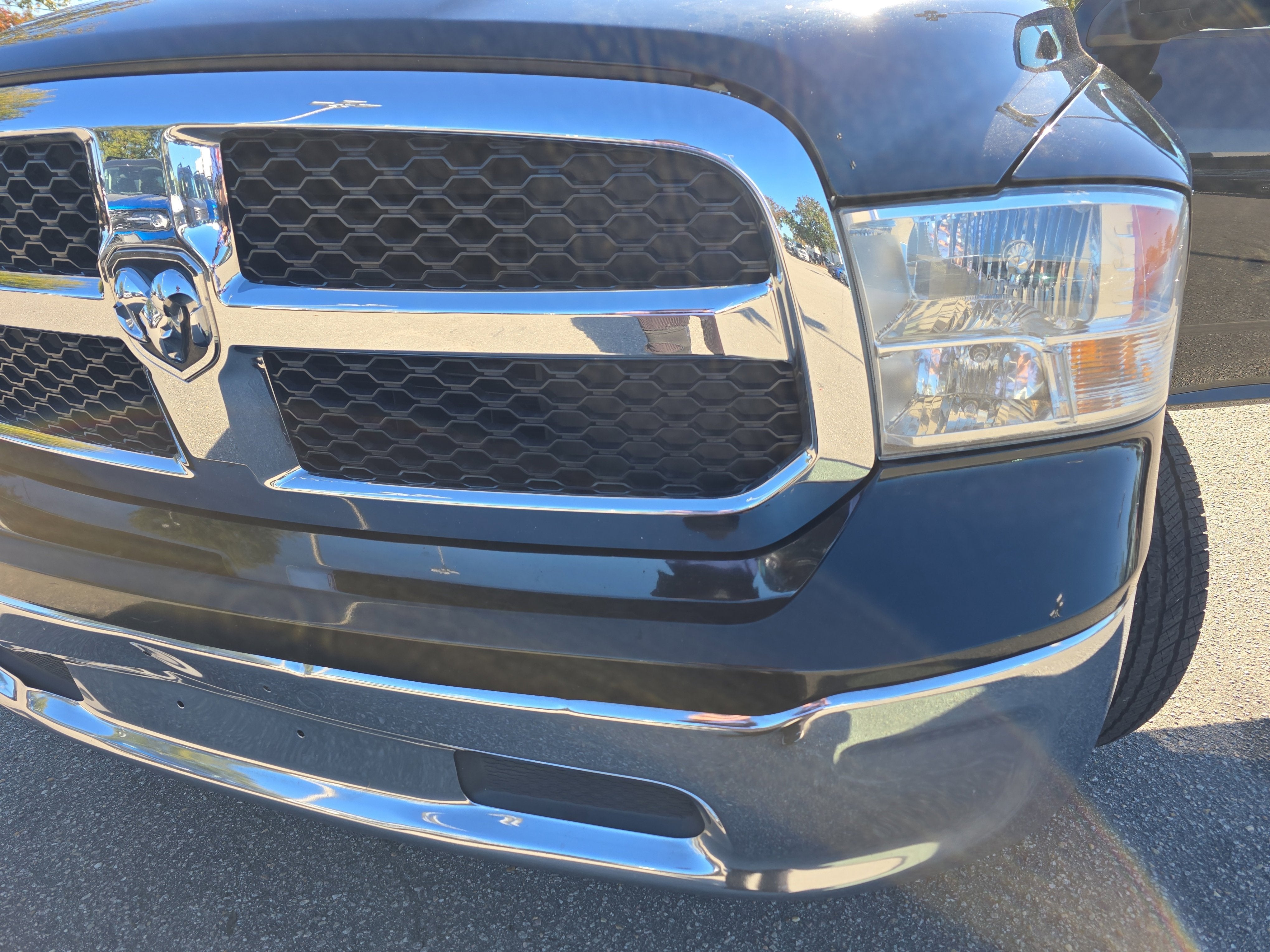 2016 RAM 1500 SLT