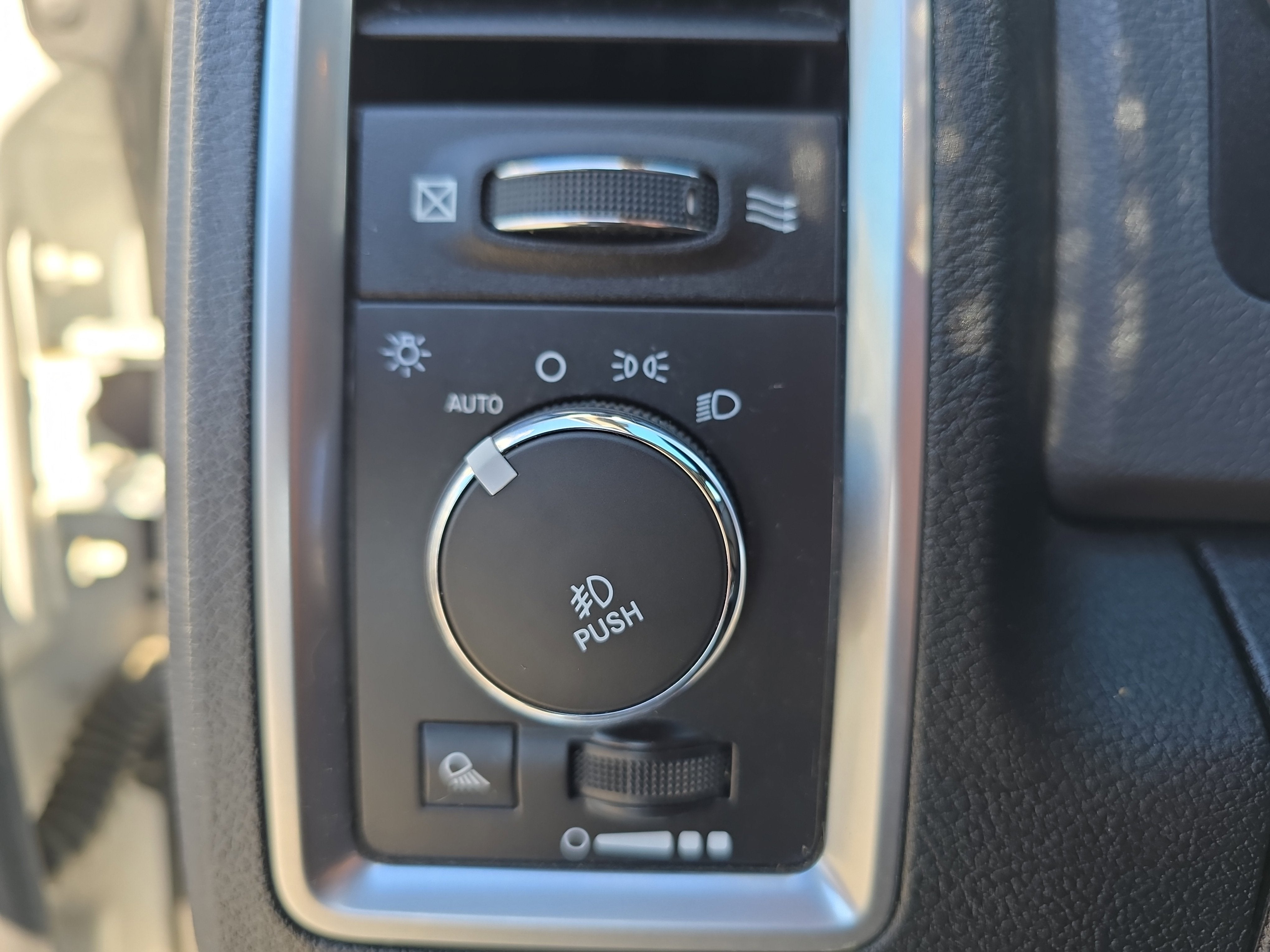 2014 RAM 1500 Outdoorsman