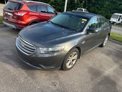 2016 Ford Taurus SE