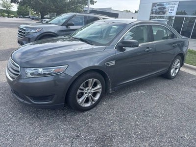 2016 Ford Taurus SE