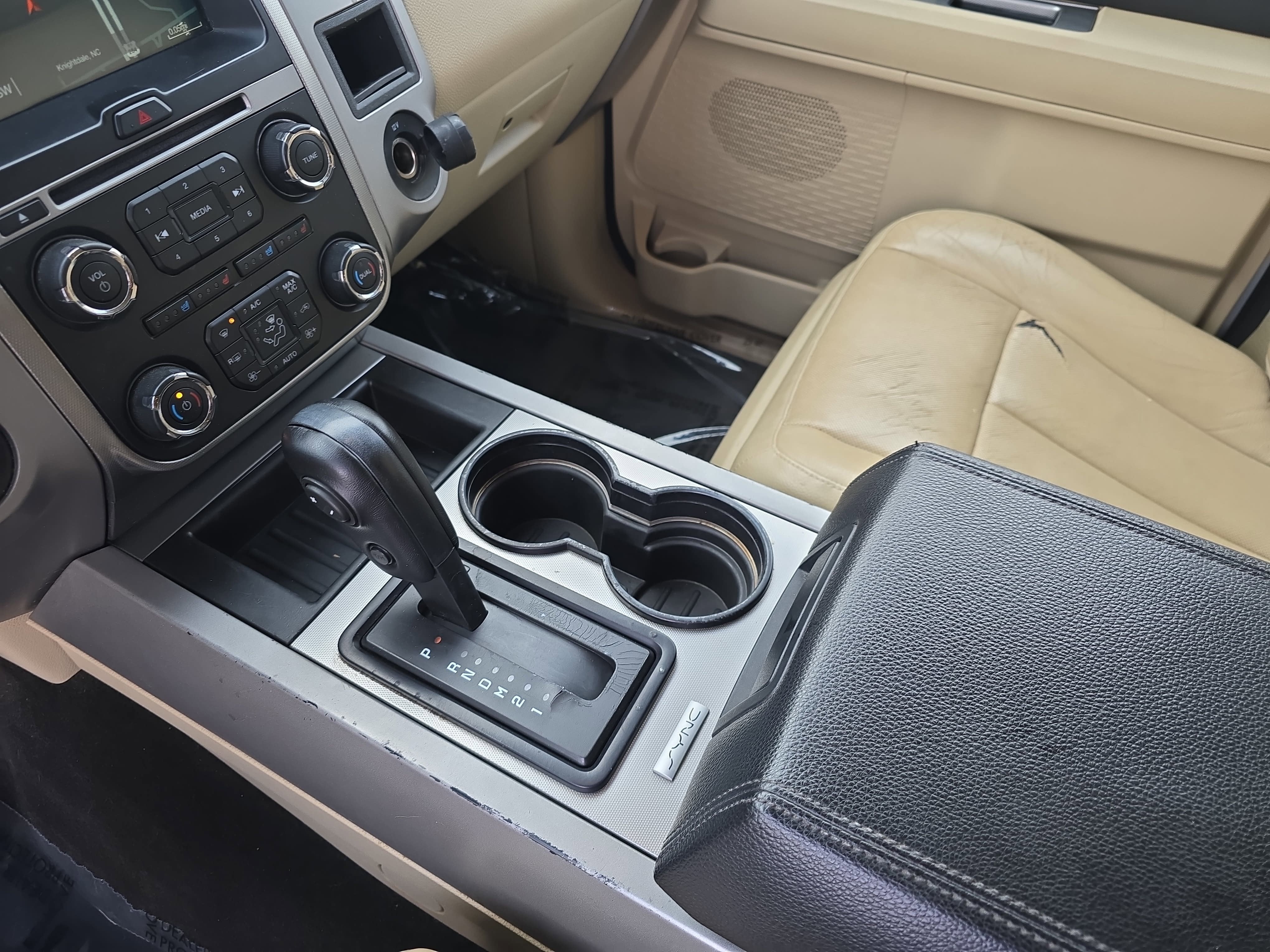 2016 Ford Expedition EL XLT