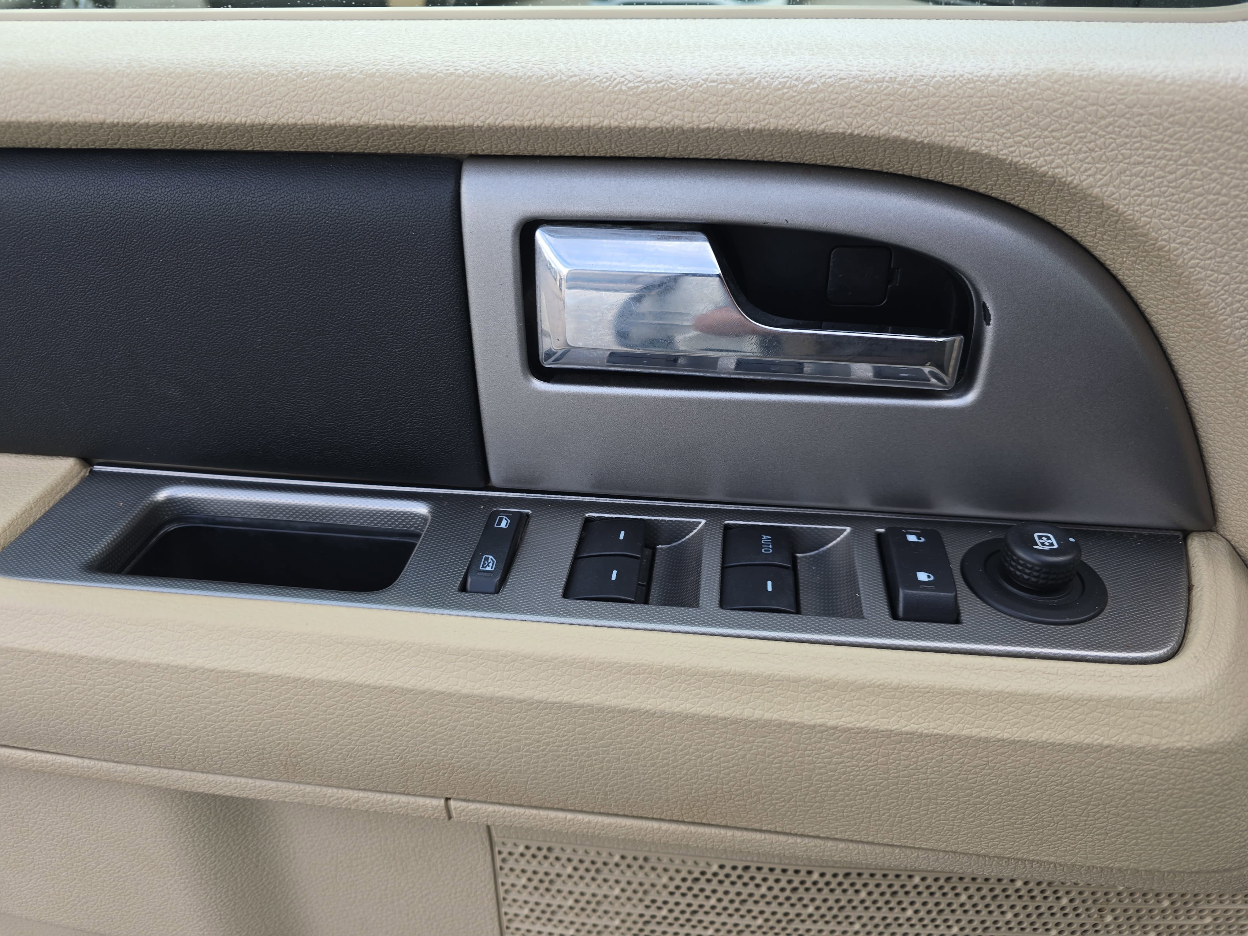 2016 Ford Expedition EL XLT