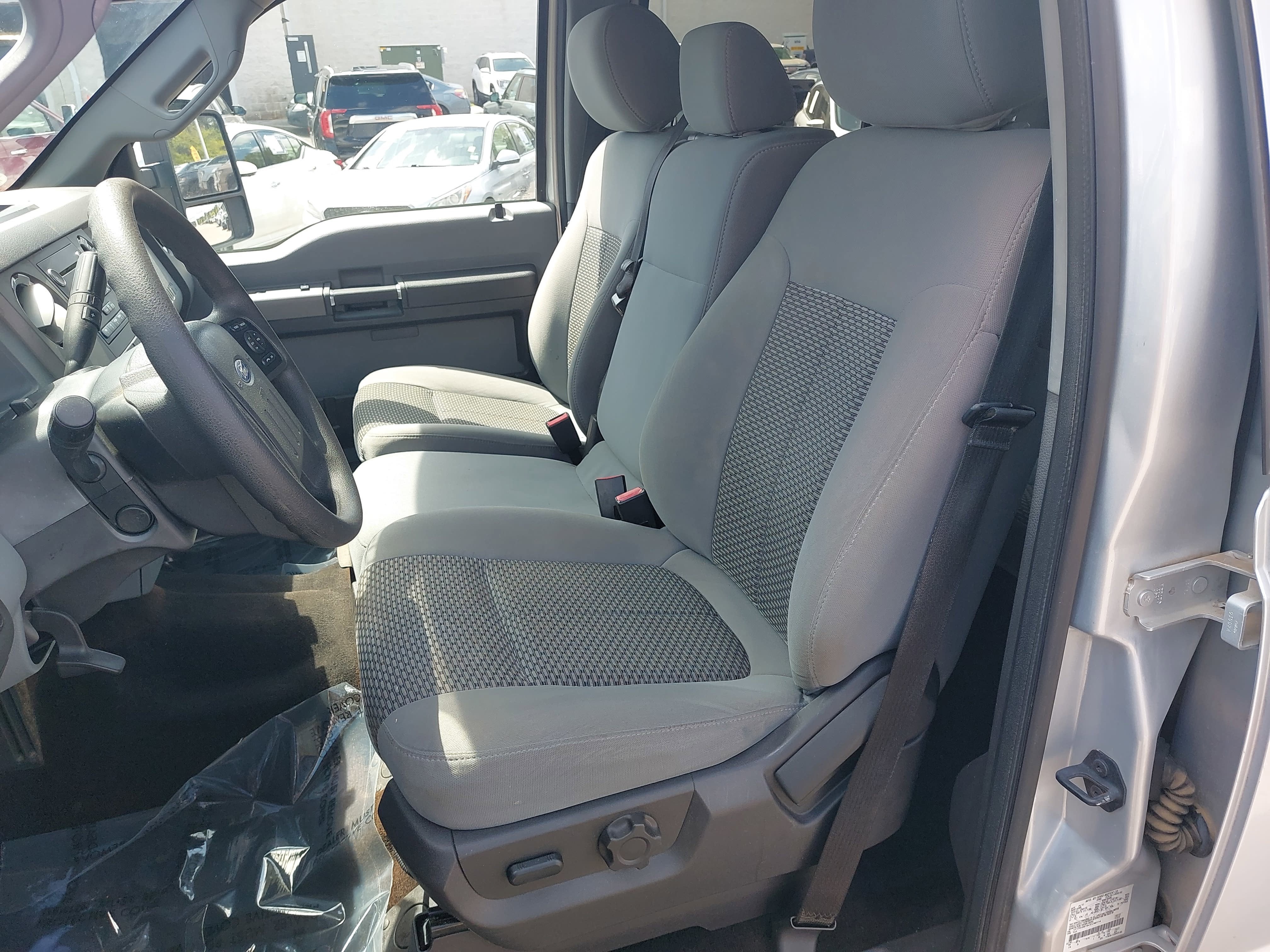 2012 Ford Super Duty F-250 SRW XL