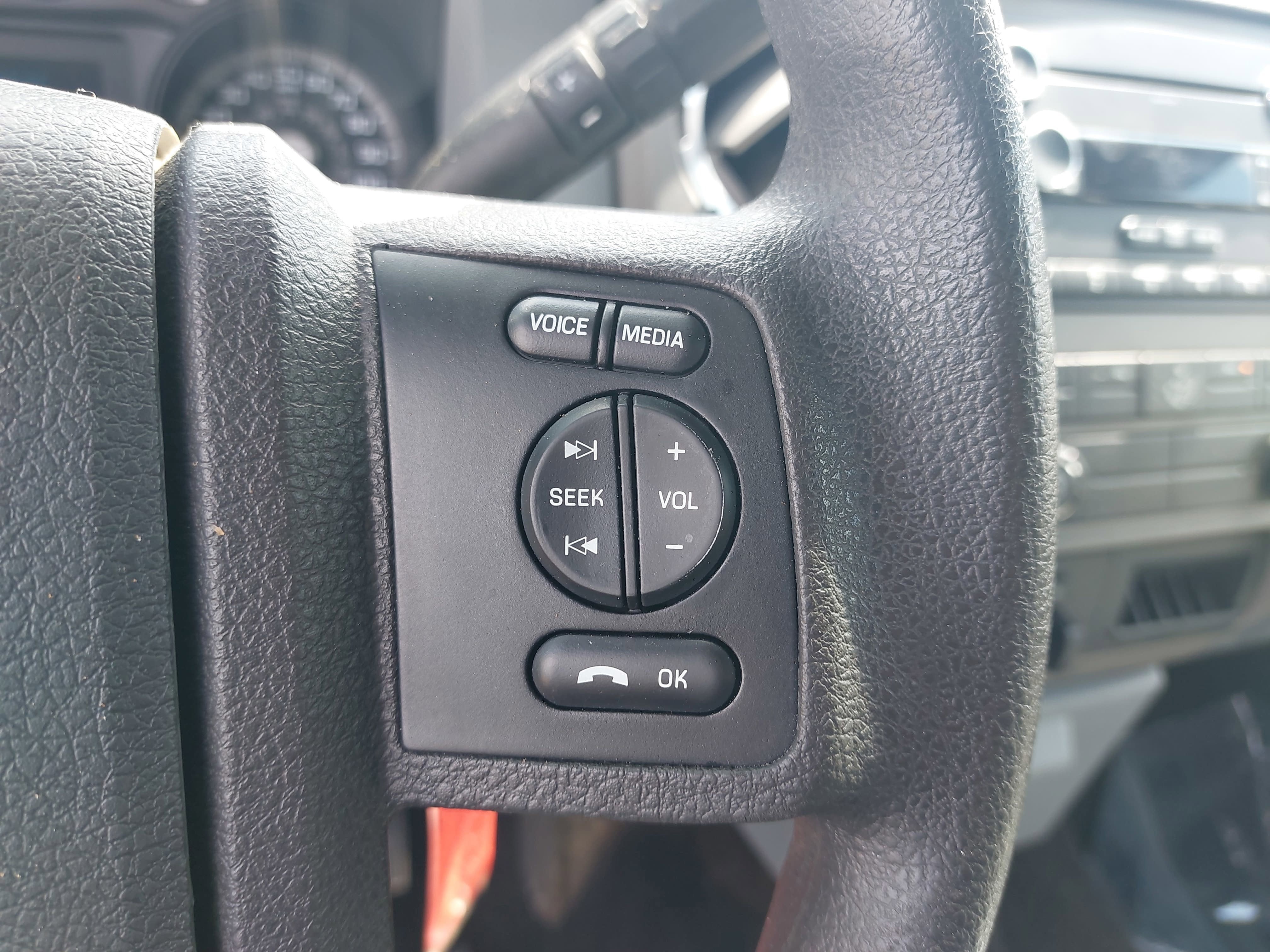 2012 Ford Super Duty F-250 SRW XL