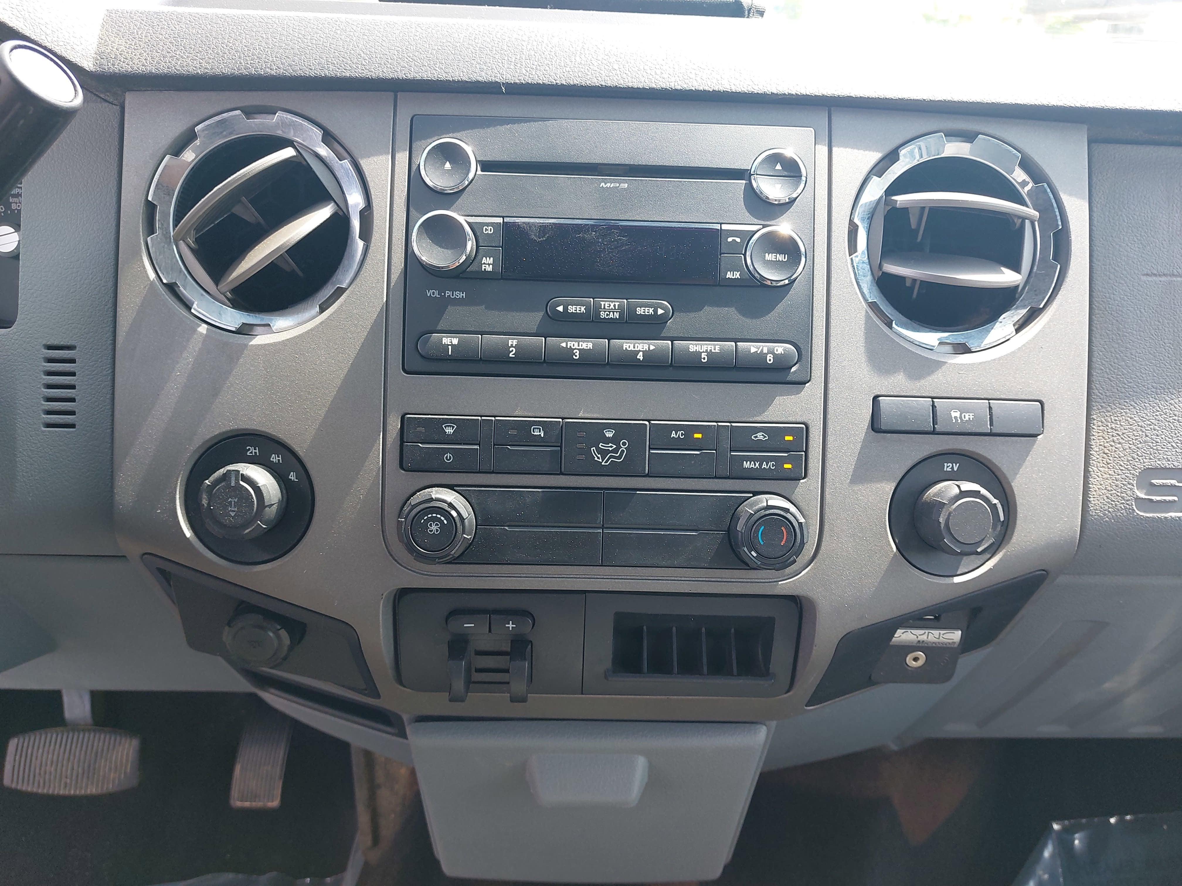 2012 Ford Super Duty F-250 SRW XL