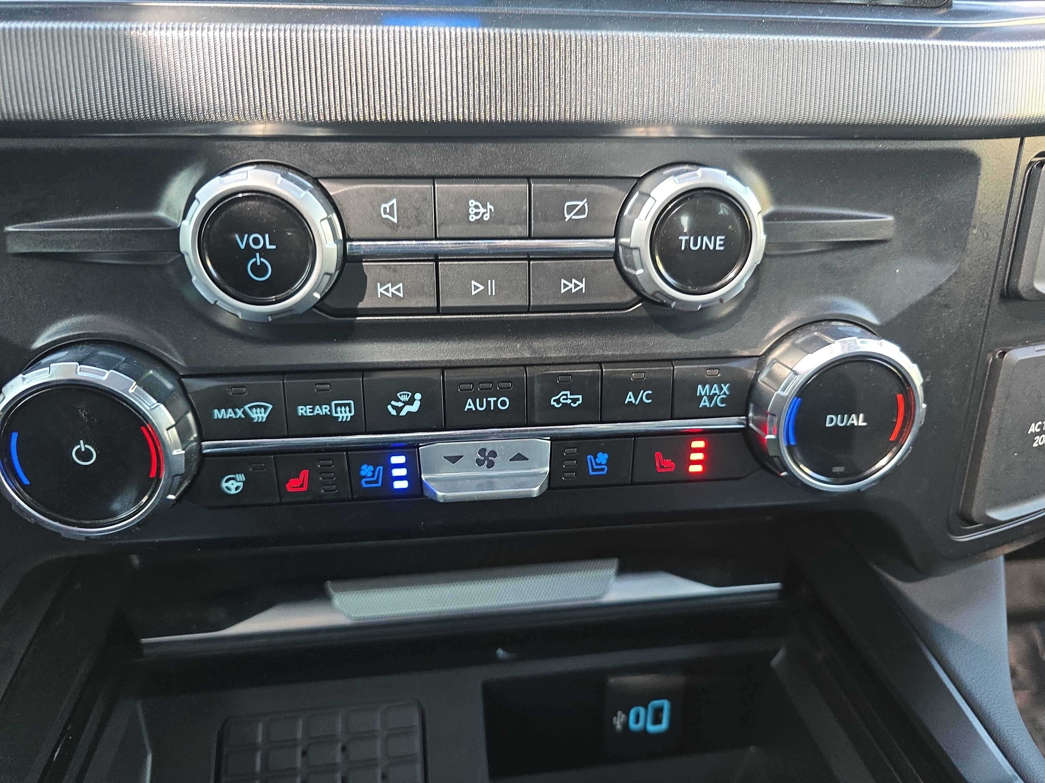 2024 Ford Super Duty F-350 SRW XL