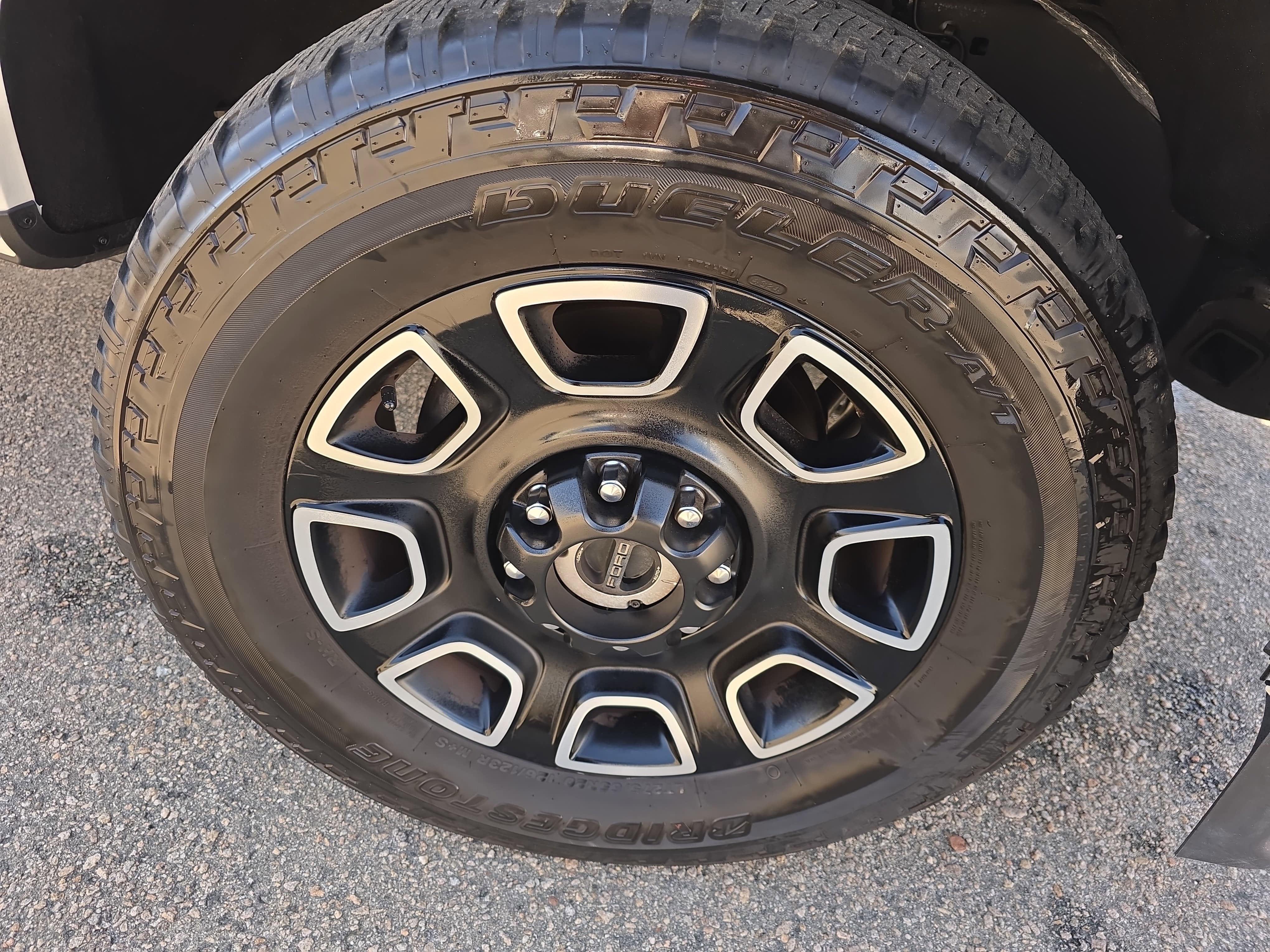 2024 Ford Super Duty F-350 SRW XL