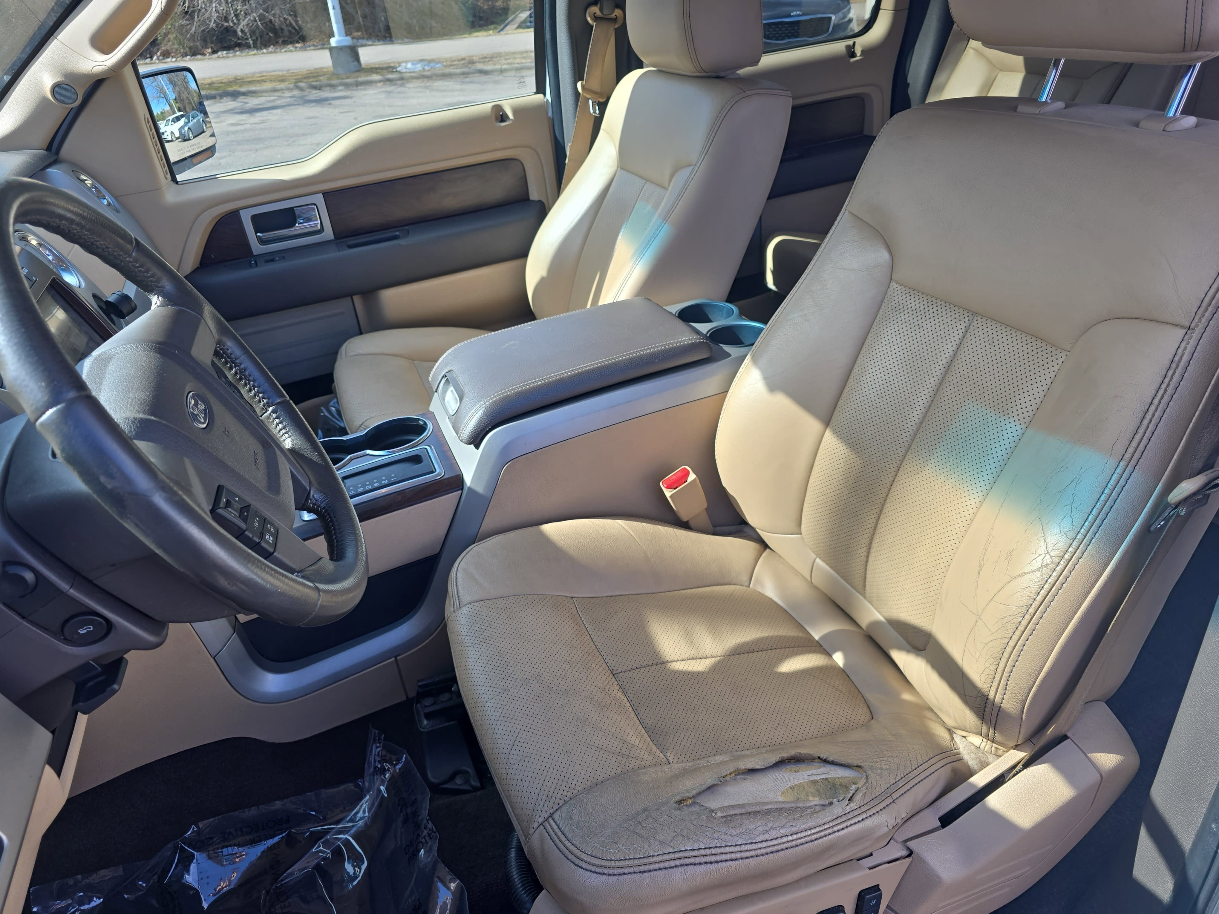 2012 Ford F-150 Lariat