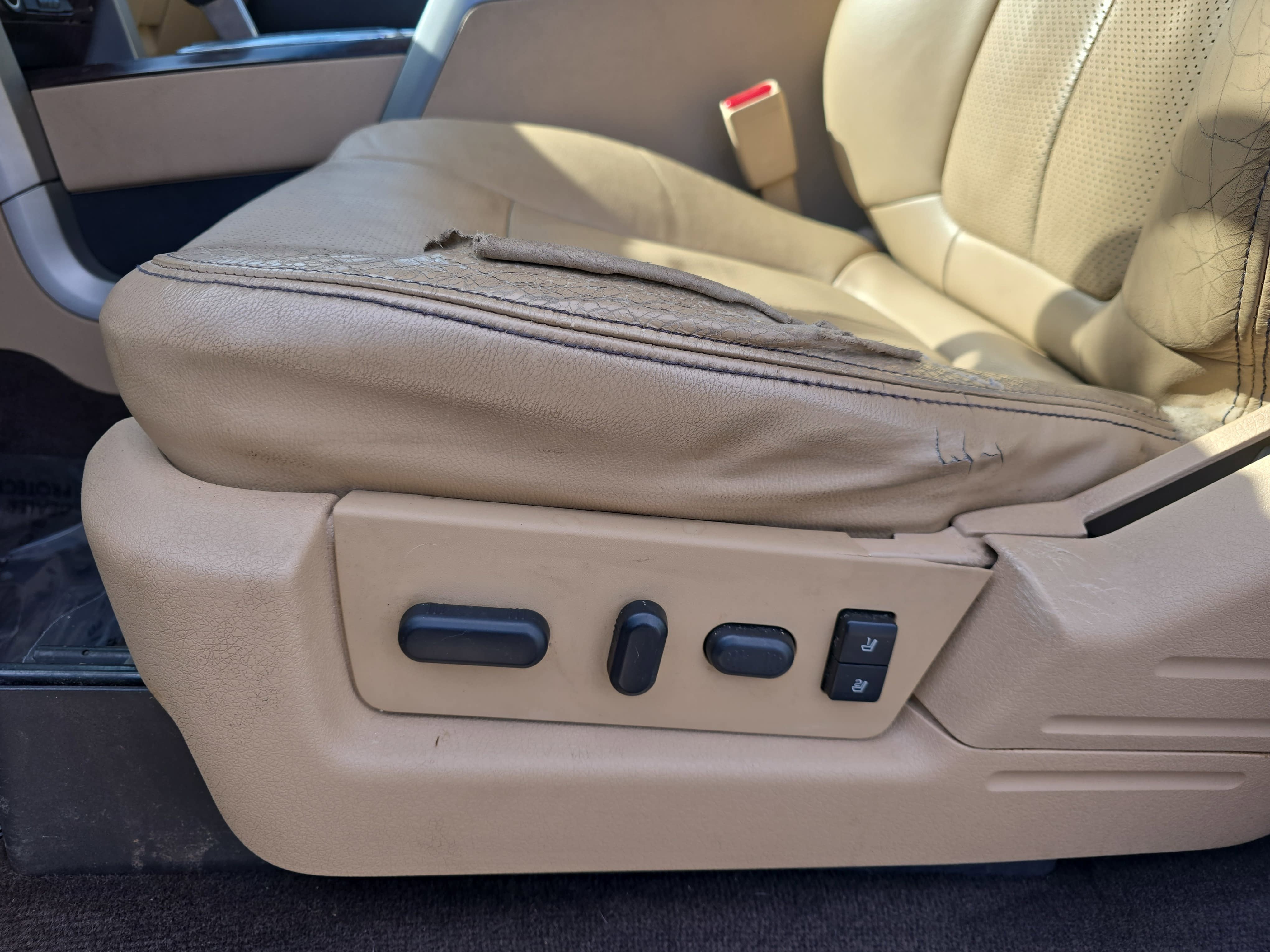 2012 Ford F-150 Lariat