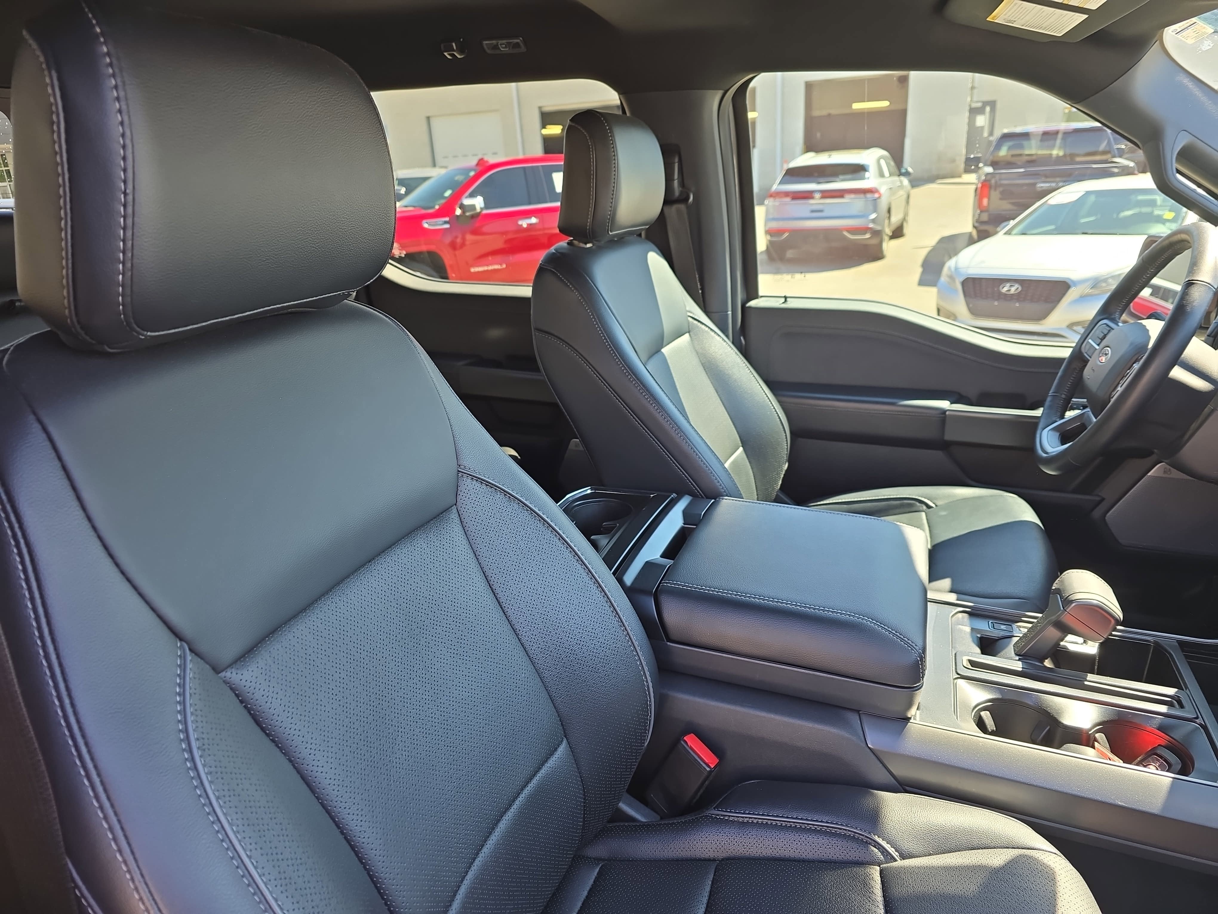 2024 Ford F-150 LARIAT