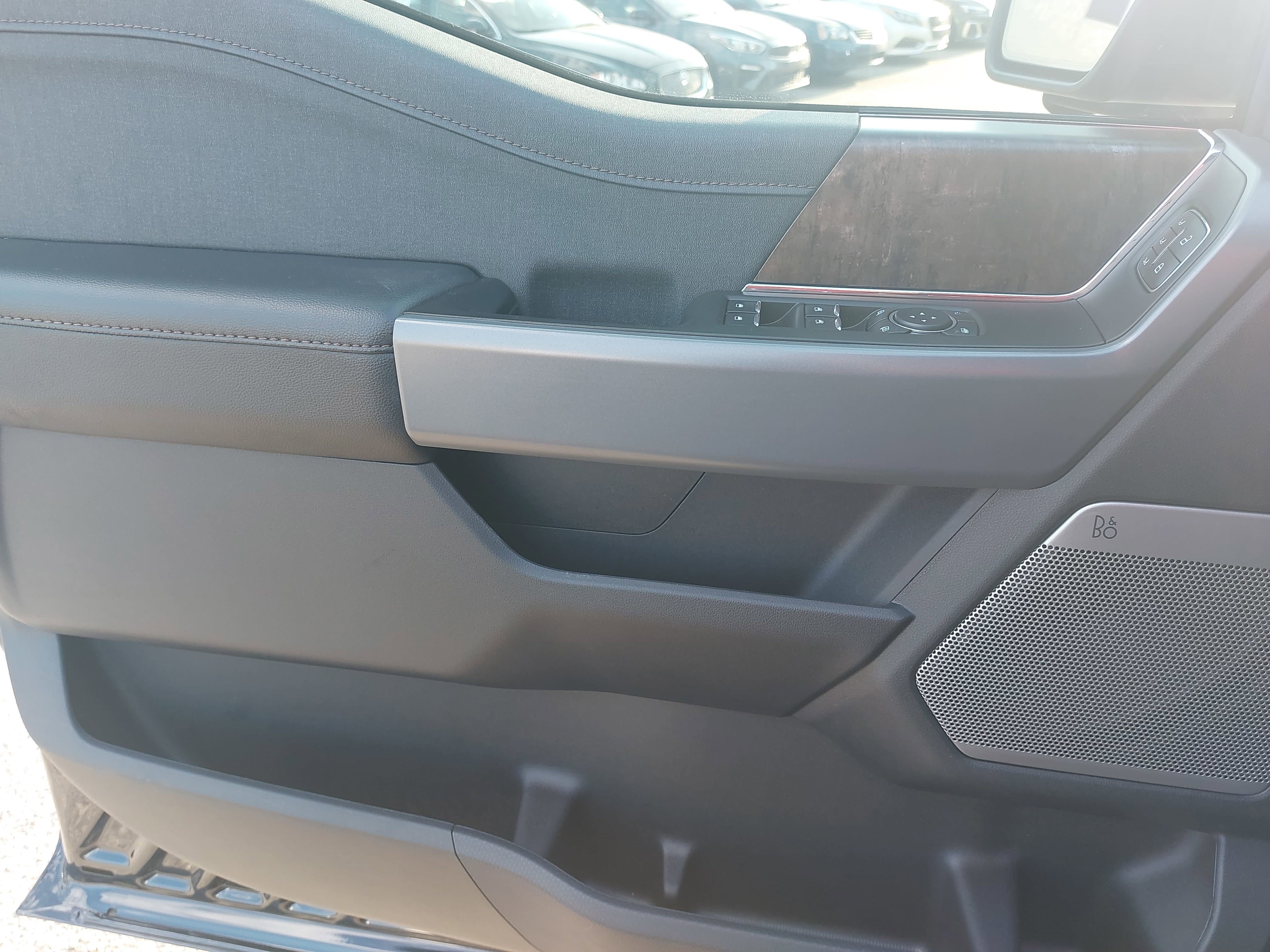 2023 Ford F-150 Lightning Pro