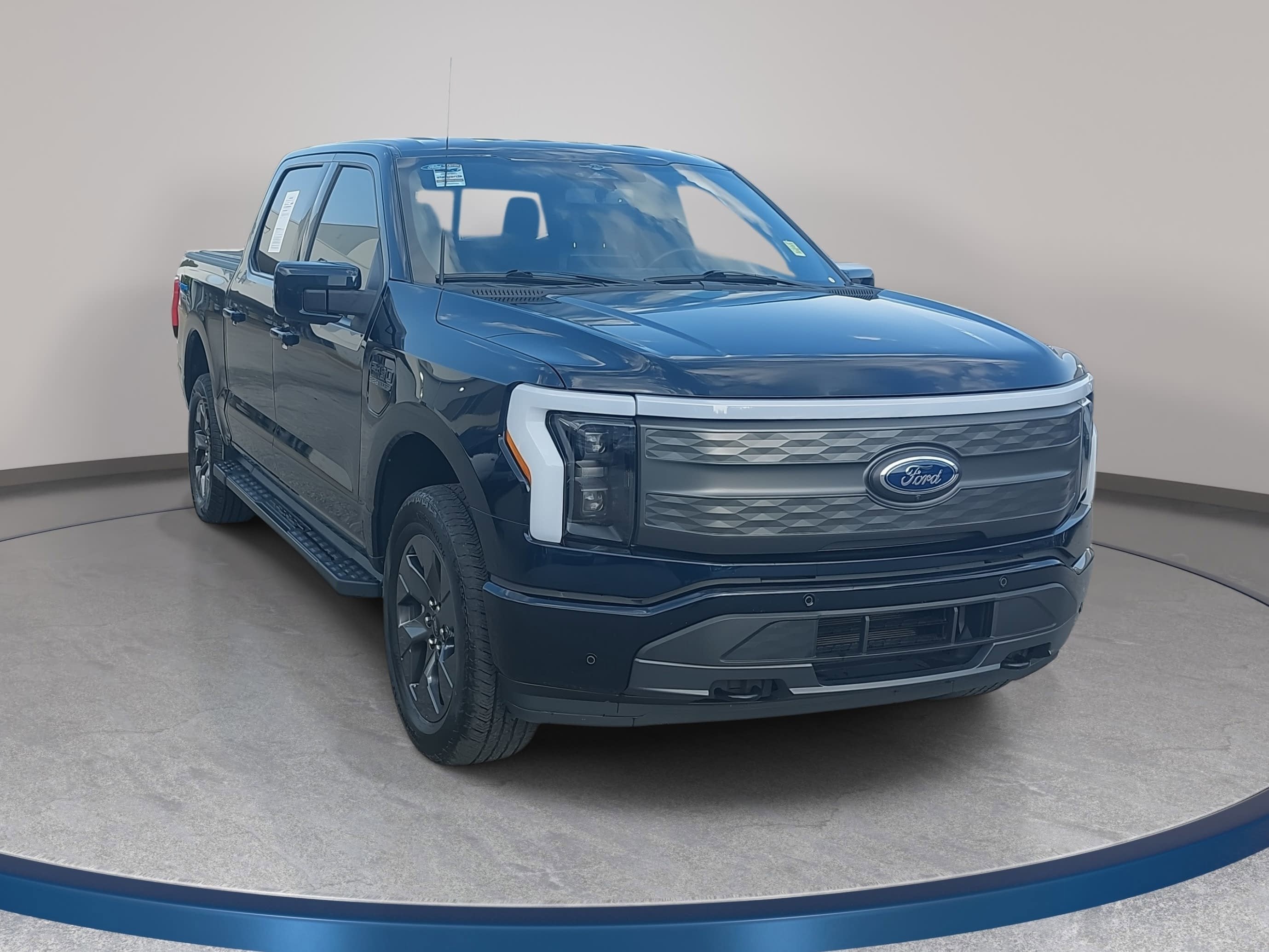 2023 Ford F-150 Lightning Pro
