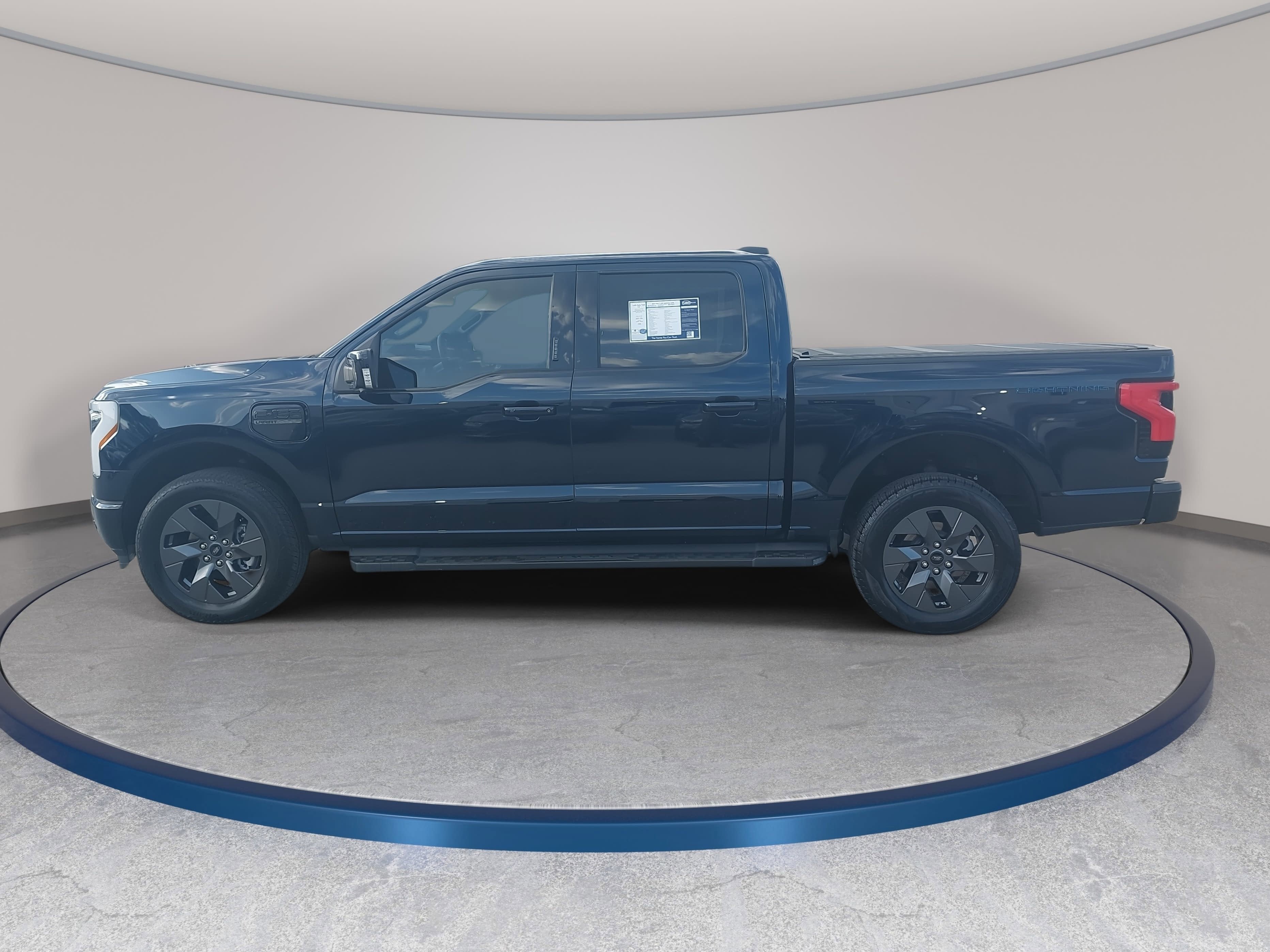 2023 Ford F-150 Lightning Pro