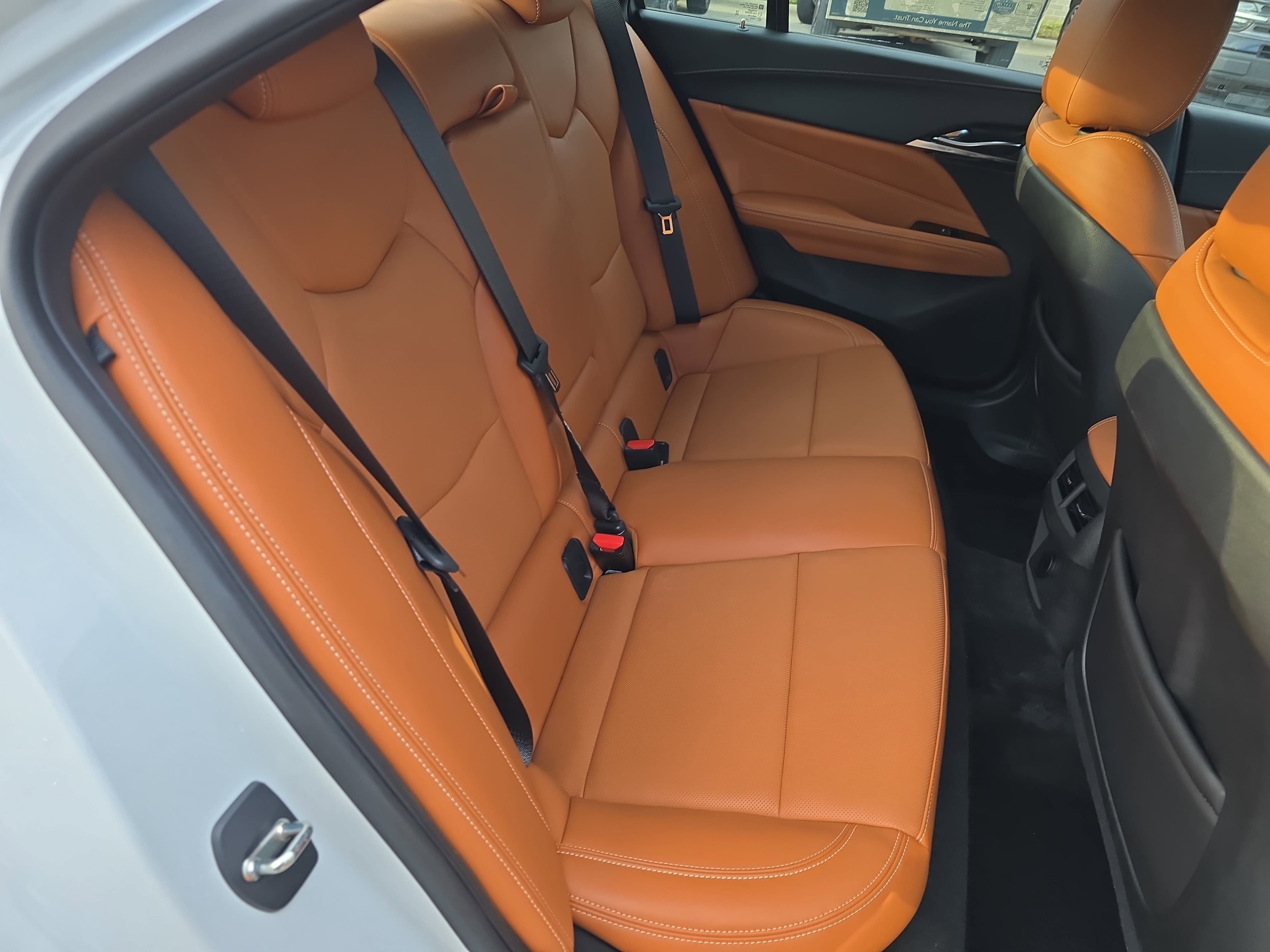 2023 Cadillac CT4 Premium Luxury