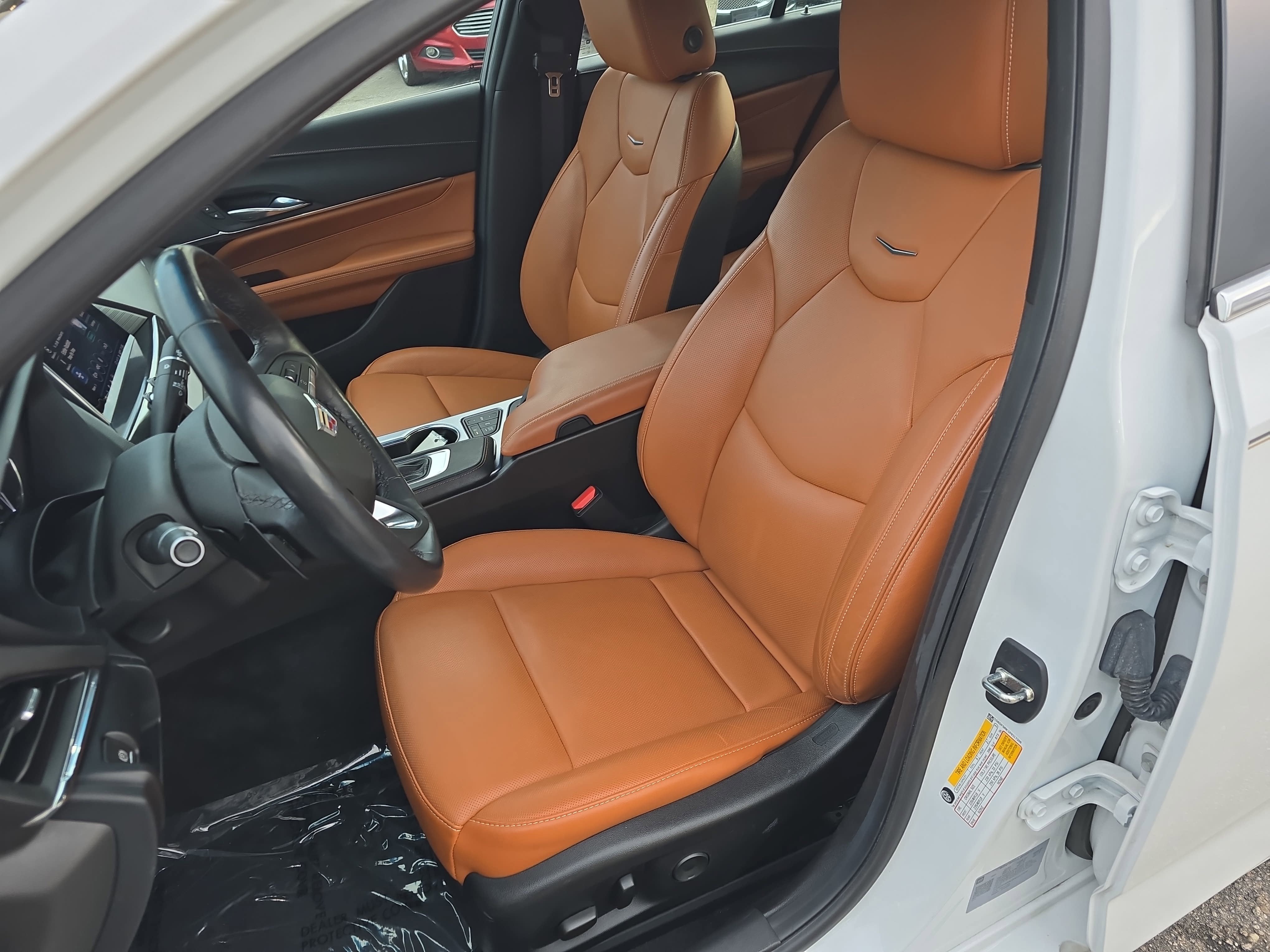 2023 Cadillac CT4 Premium Luxury