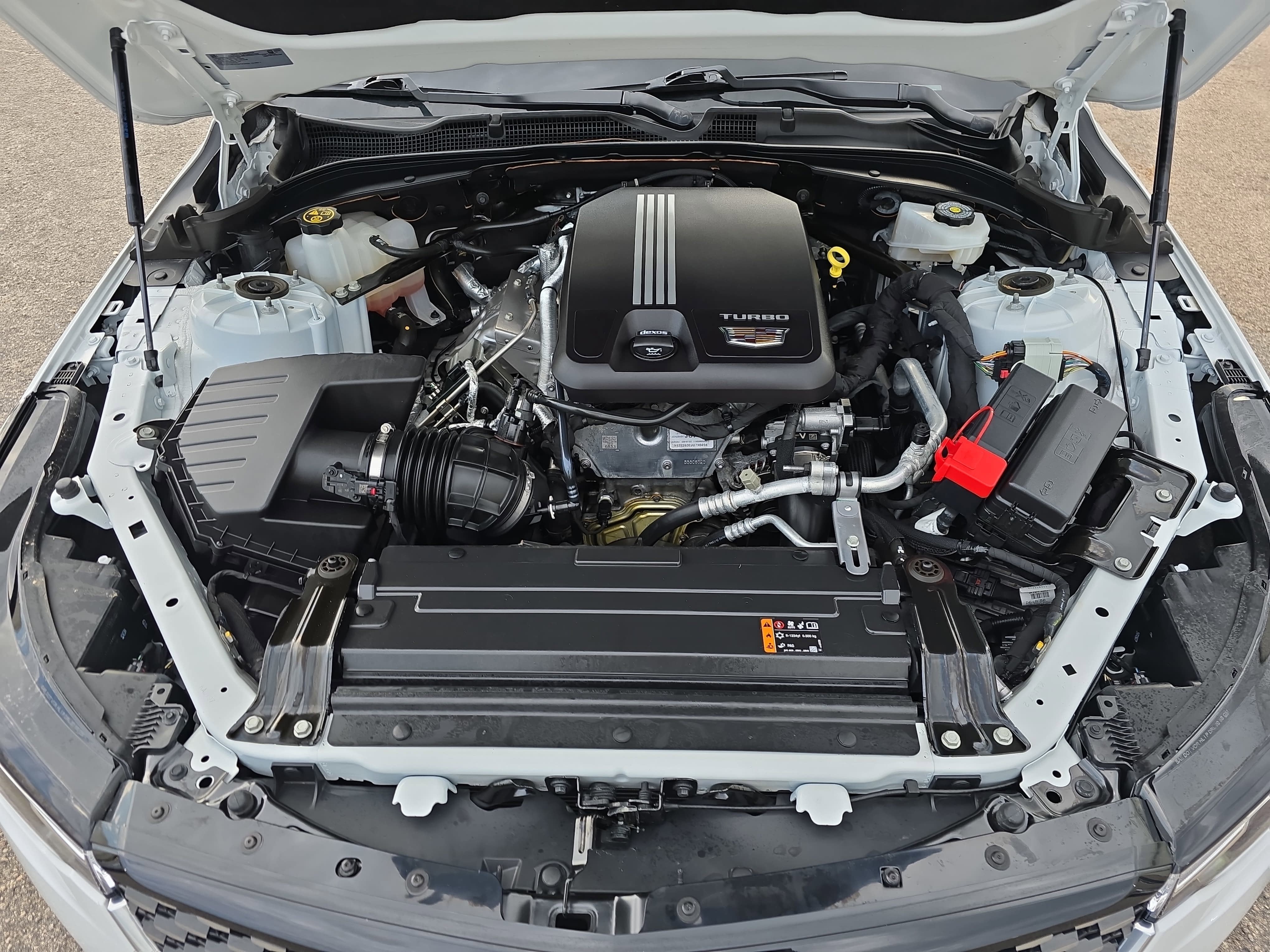 2023 Cadillac CT4 Premium Luxury