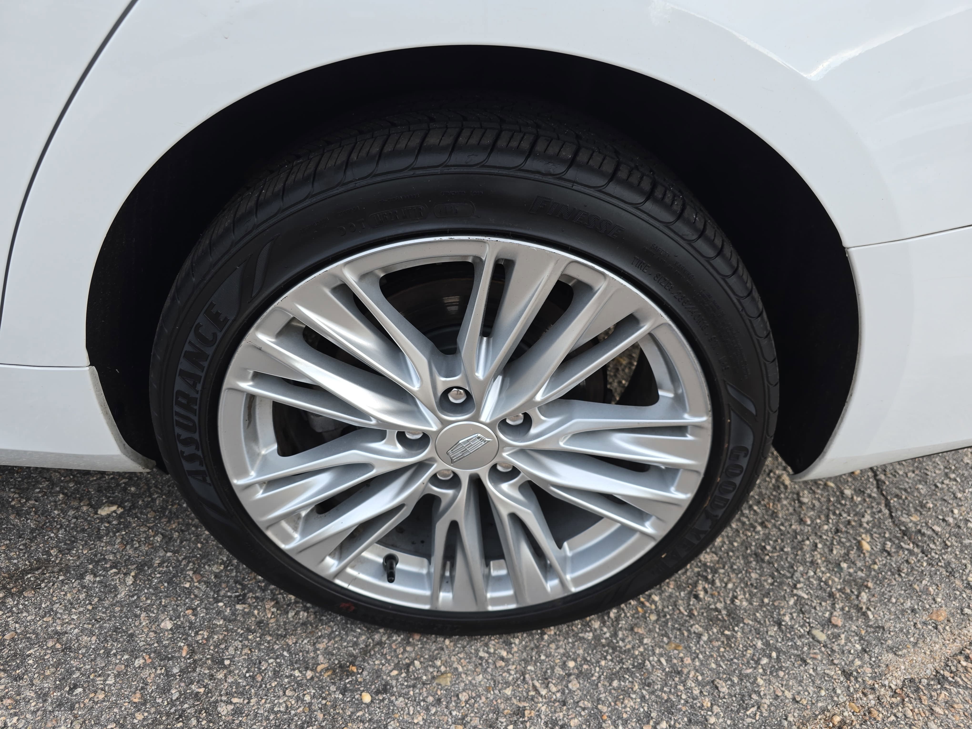 2023 Cadillac CT4 Premium Luxury