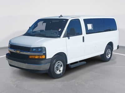 2022 Chevrolet Express Passenger LT