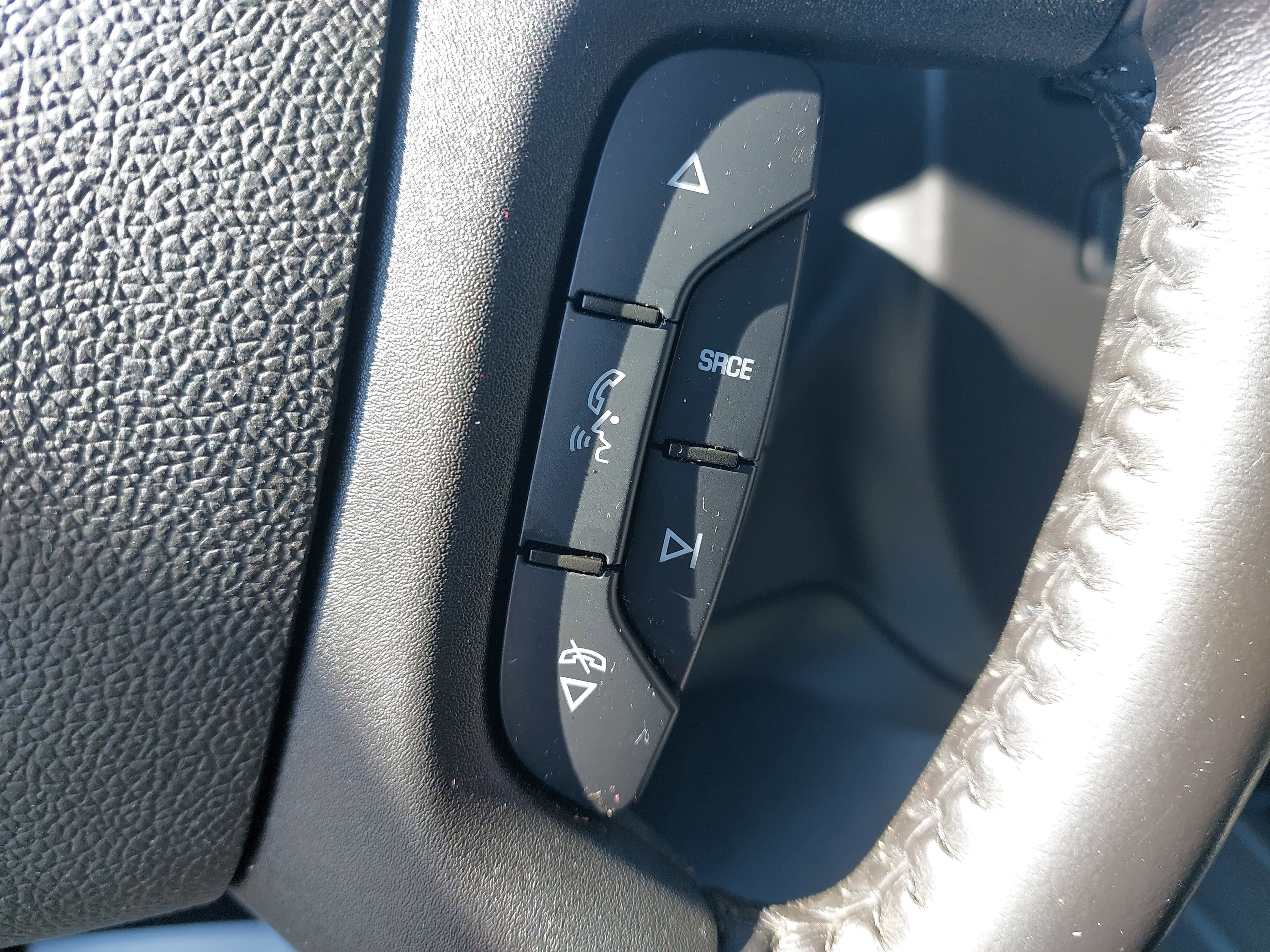 2022 Chevrolet Express Passenger LT