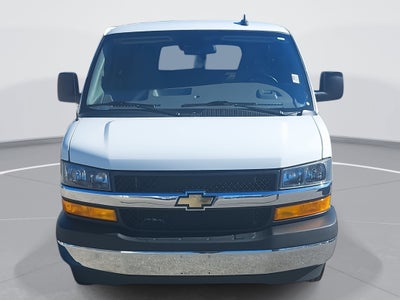 2022 Chevrolet Express Passenger LT