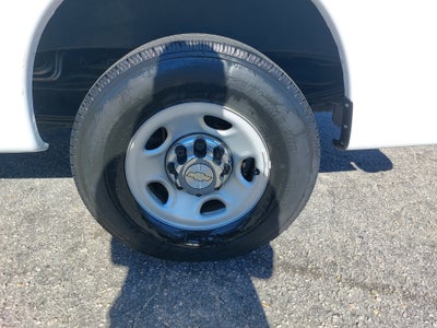 2022 Chevrolet Express Passenger LT