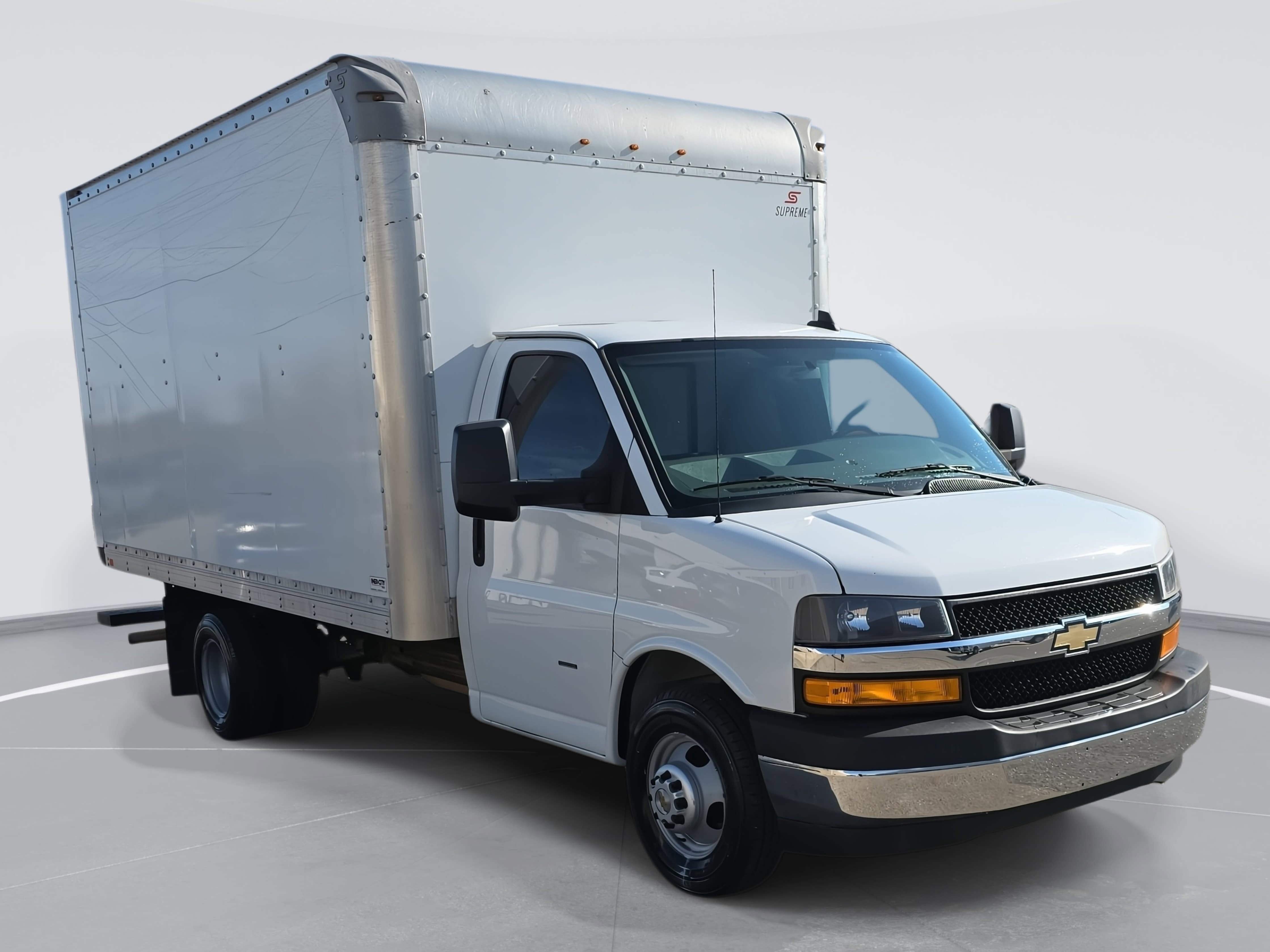 2018 Chevrolet Express Commercial Cutaway CUTWAY