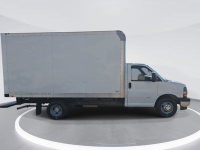 2018 Chevrolet Express Commercial Cutaway CUTWAY