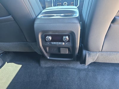 2024 GMC Acadia FWD Elevation