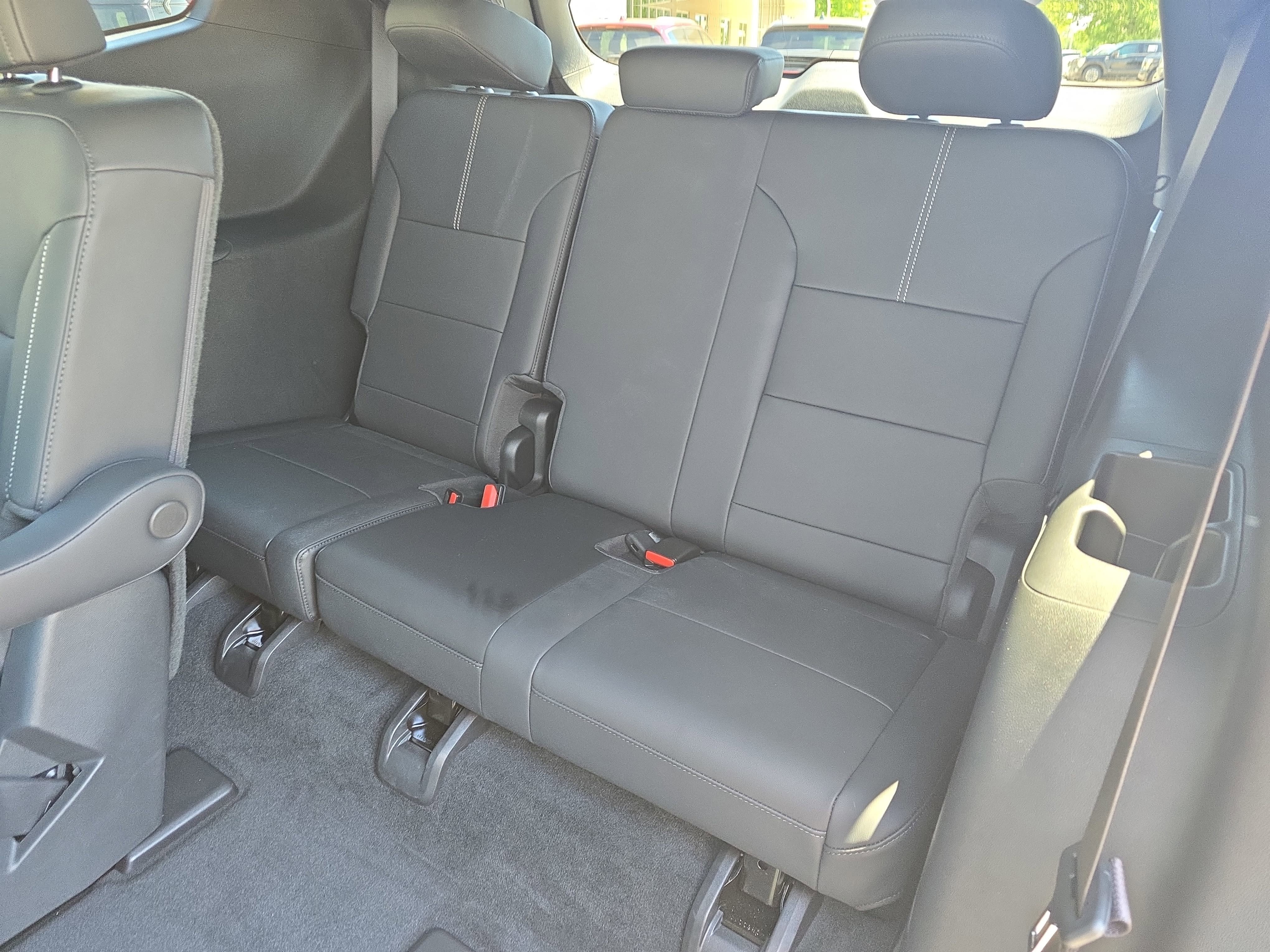2024 GMC Acadia FWD Elevation