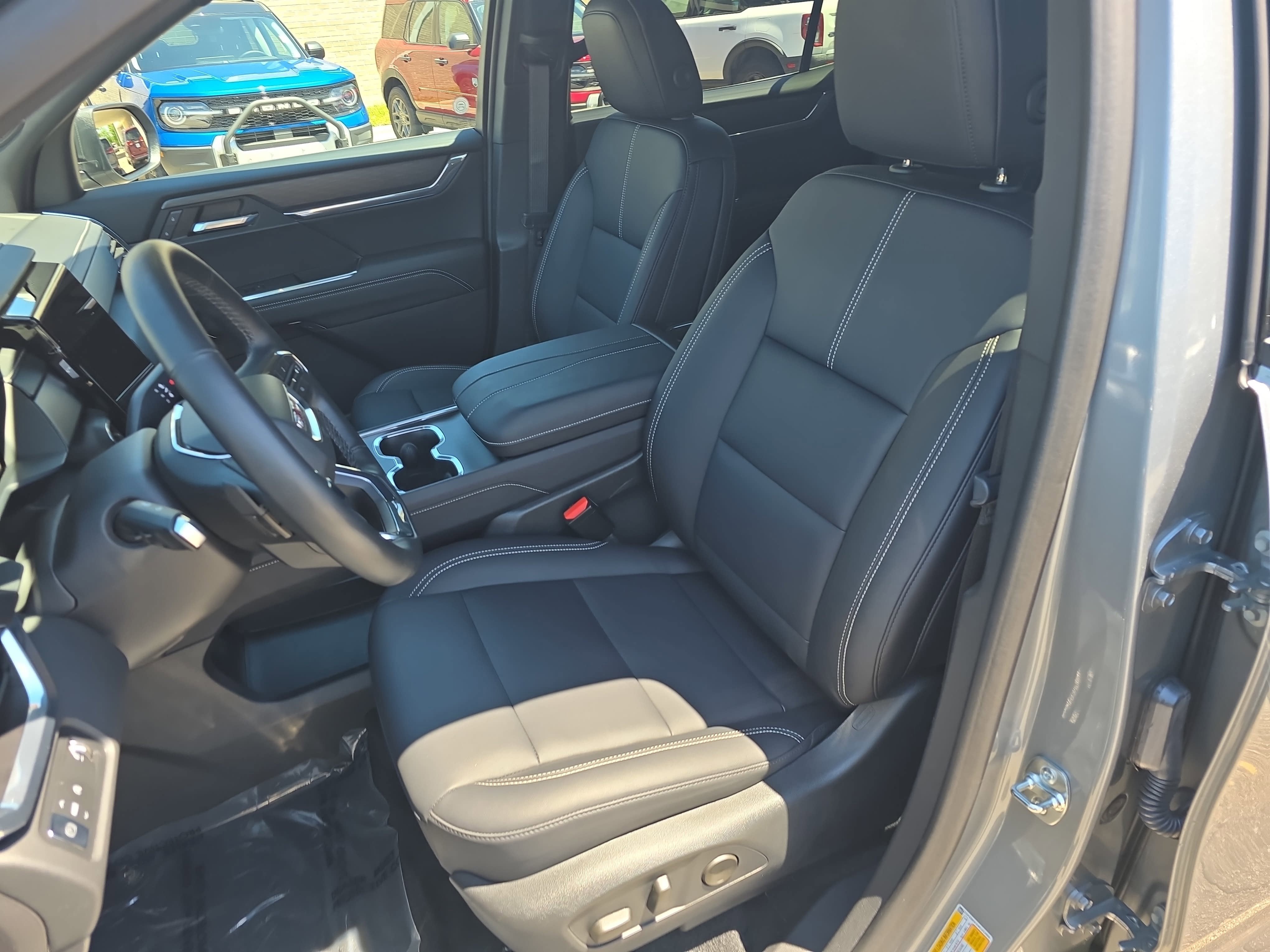 2024 GMC Acadia FWD Elevation