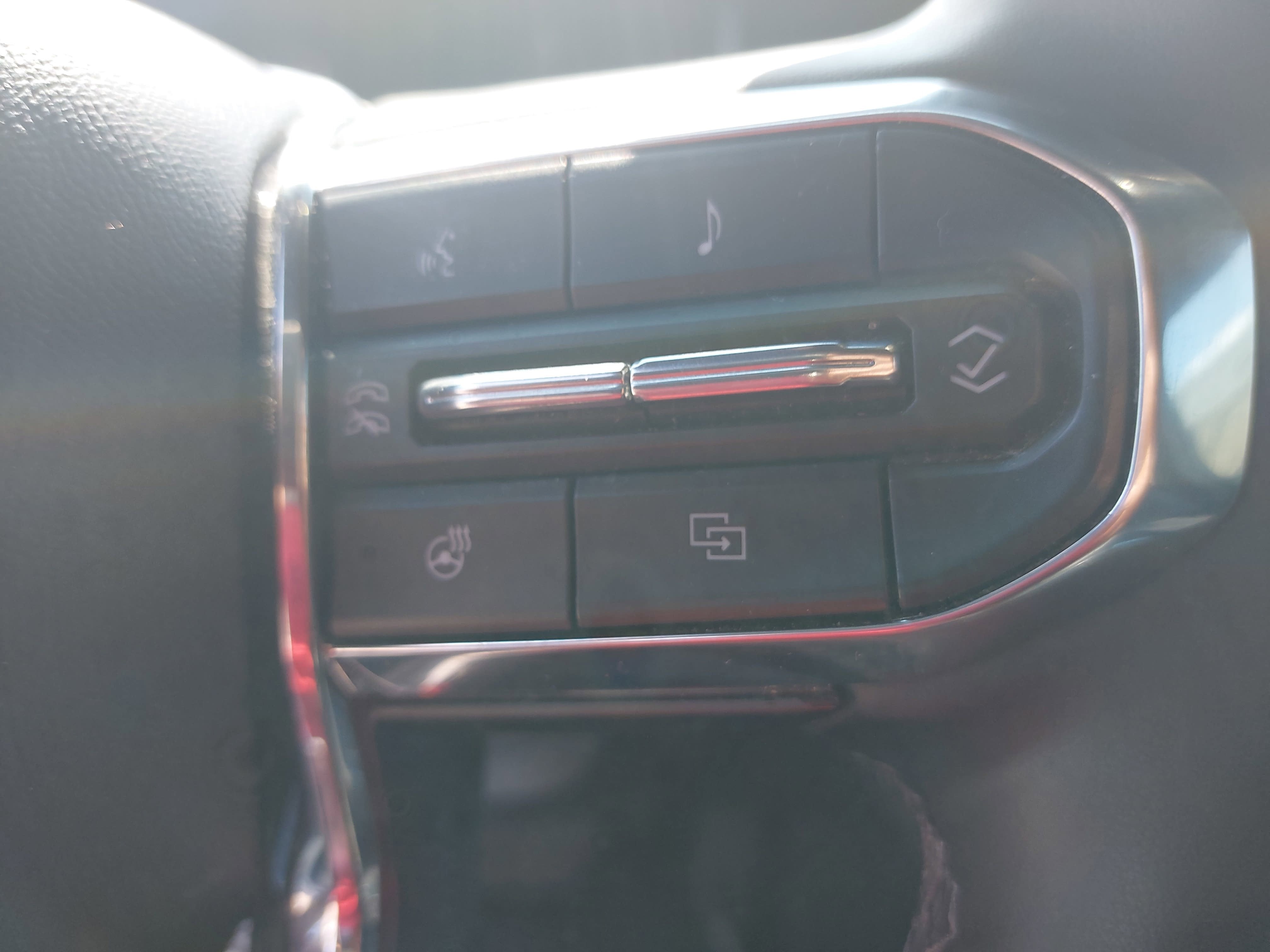 2024 GMC Acadia FWD Elevation
