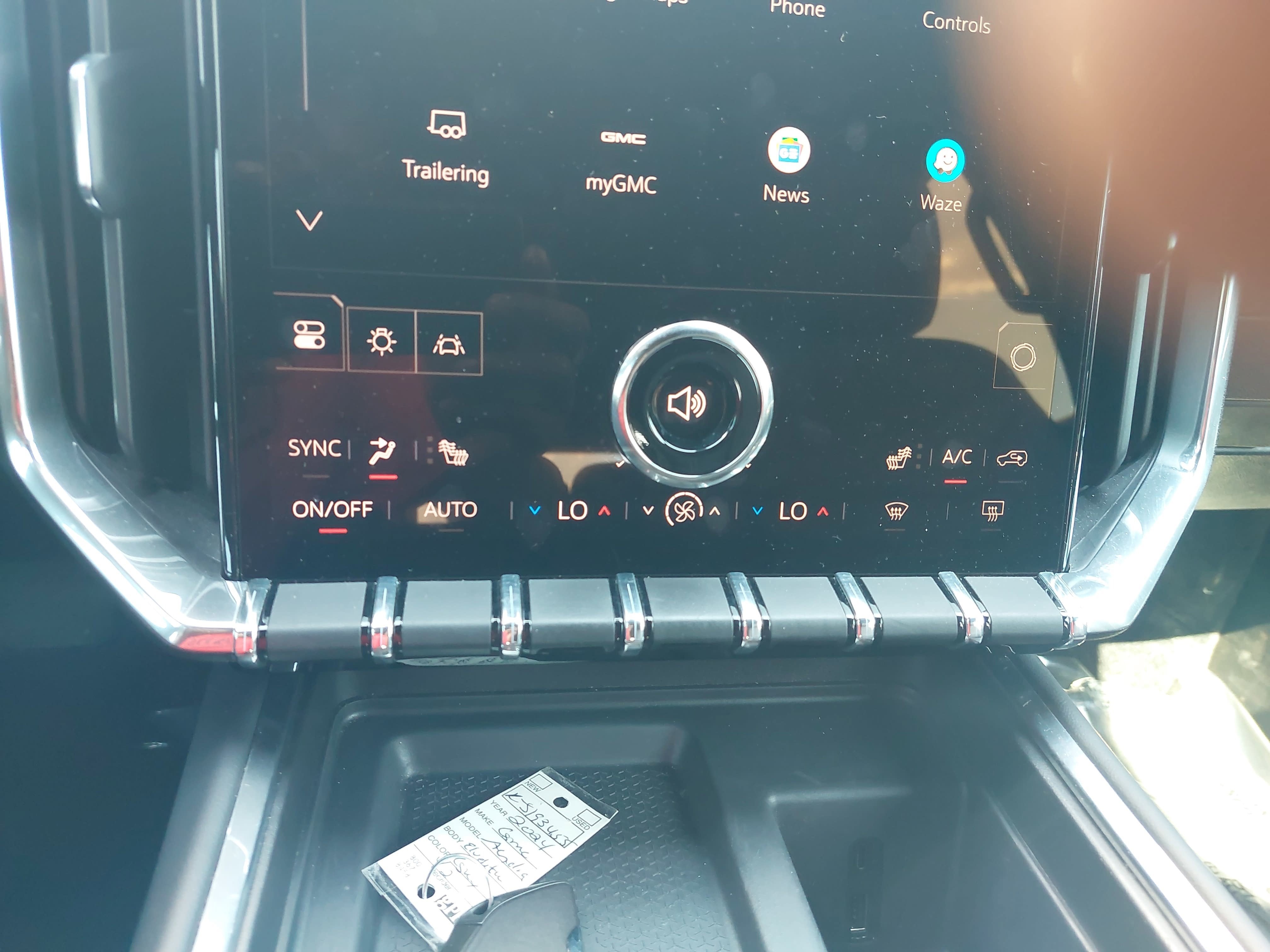 2024 GMC Acadia FWD Elevation