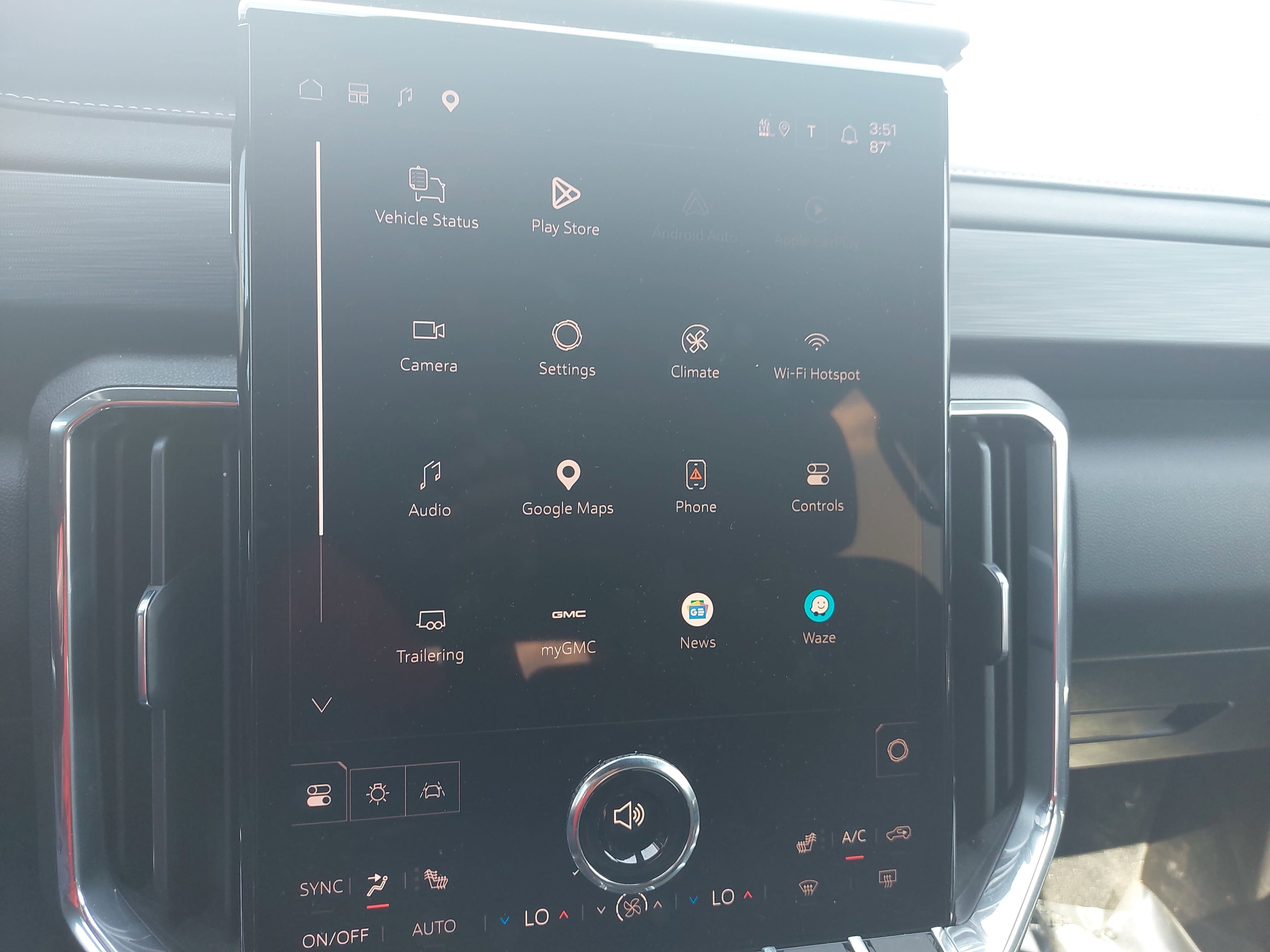2024 GMC Acadia FWD Elevation